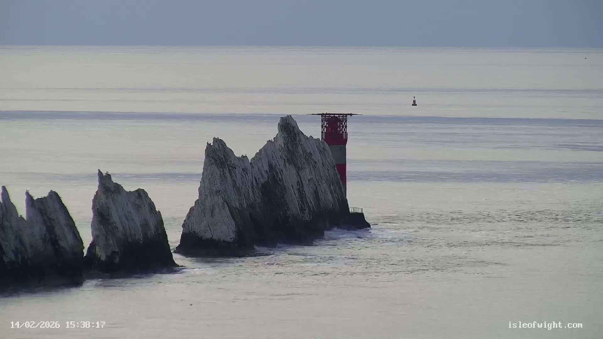 The Needles Isle of Wight & England Mainland View From Alum Bay Live Cam - Totland, Isle of Wight, South East, England, United Kingdom