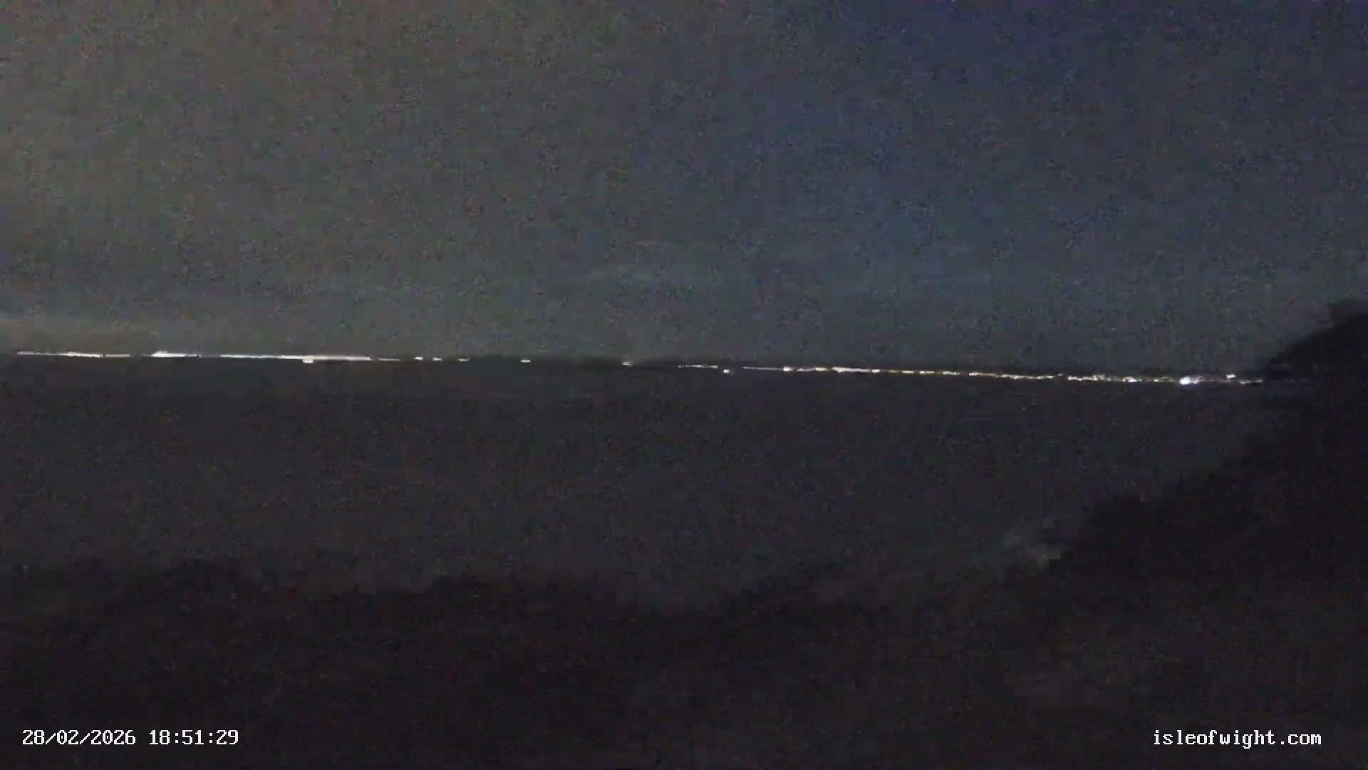 The Needles Isle of Wight & England Mainland View From Alum Bay Live Cam - Totland, Isle of Wight, South East, England, United Kingdom