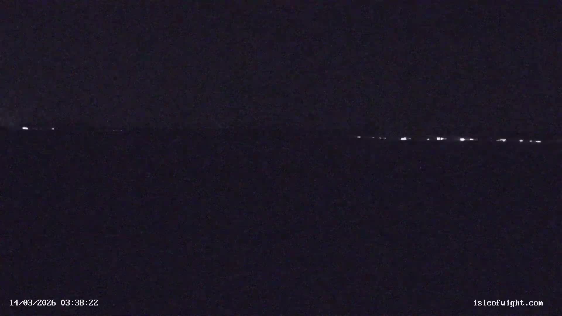 The Needles Isle of Wight & England Mainland View From Alum Bay Live Cam - Totland, Isle of Wight, South East, England, United Kingdom