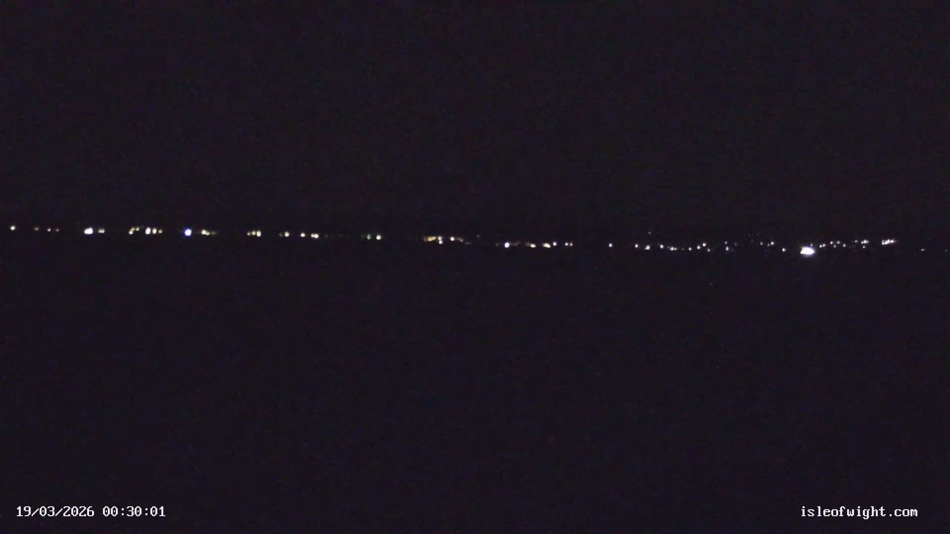 The Needles Isle of Wight & England Mainland View From Alum Bay Live Cam - Totland, Isle of Wight, South East, England, United Kingdom