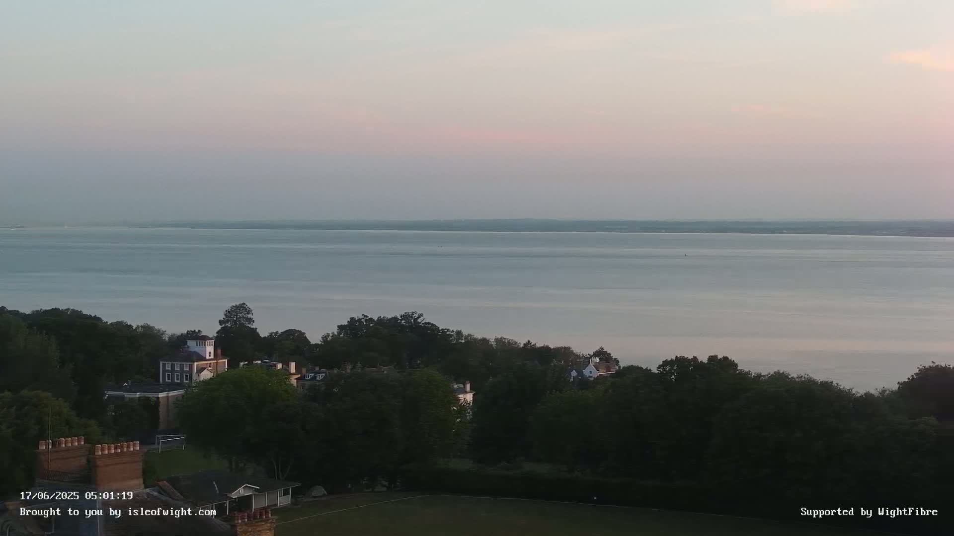 Portsmouth & Ryde City & The Solent Panaromic PTZ Live Cam - Ryde, Isle of Wight, South East, England, United Kingdom