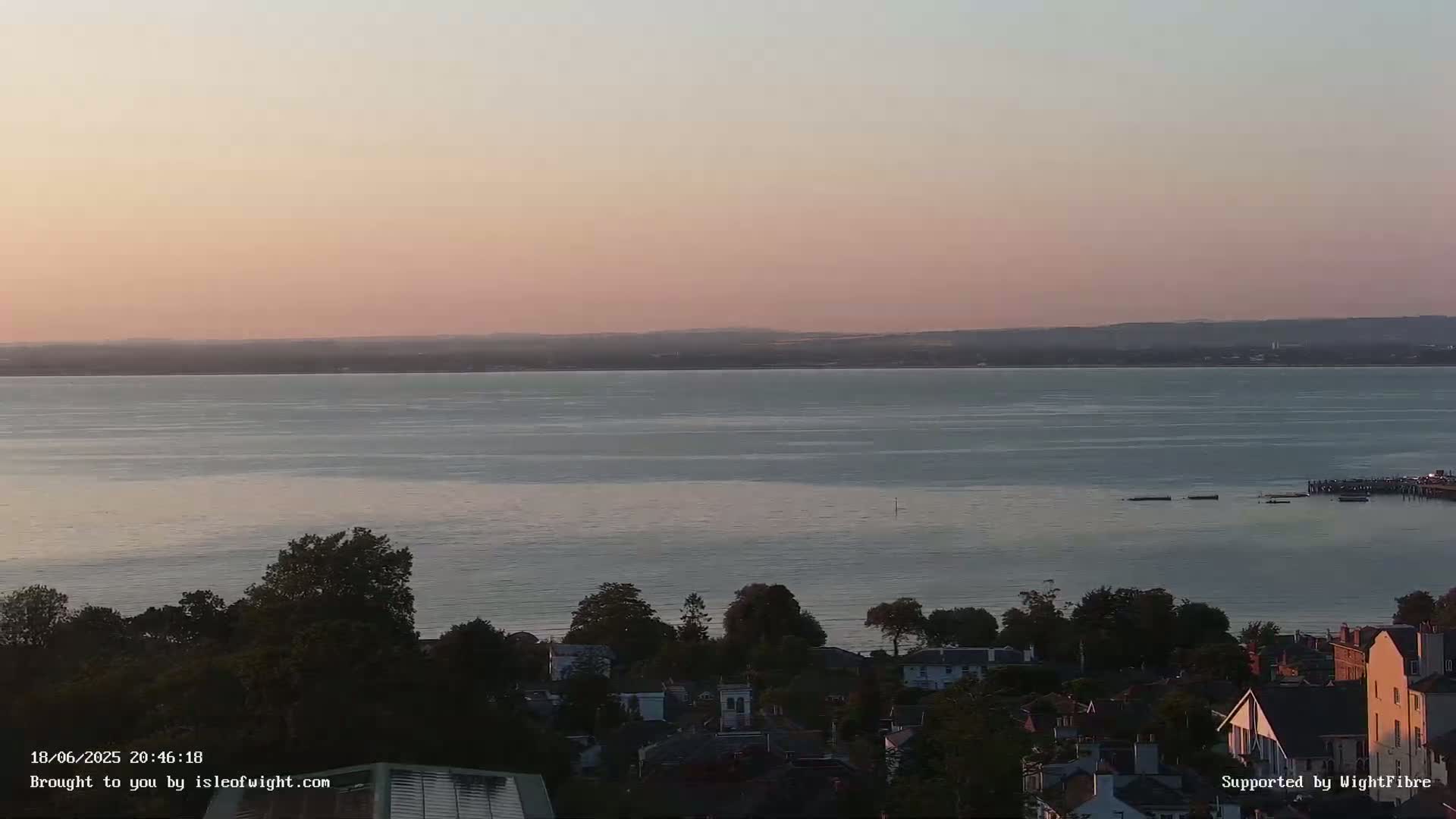 Portsmouth & Ryde City & The Solent Panaromic PTZ Live Cam - Ryde, Isle of Wight, South East, England, United Kingdom