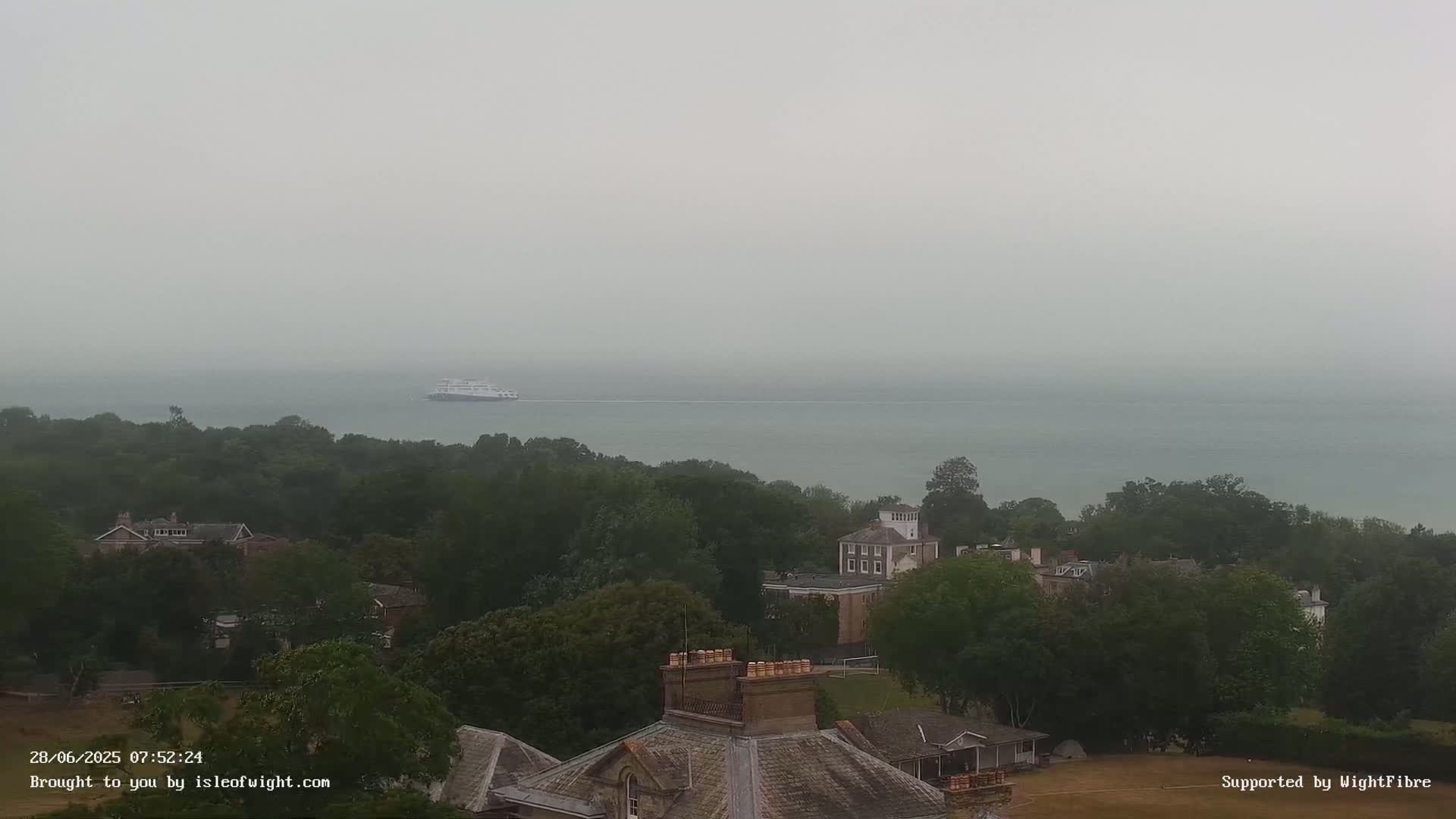 Portsmouth & Ryde City & The Solent Panaromic PTZ Live Cam - Ryde, Isle of Wight, South East, England, United Kingdom