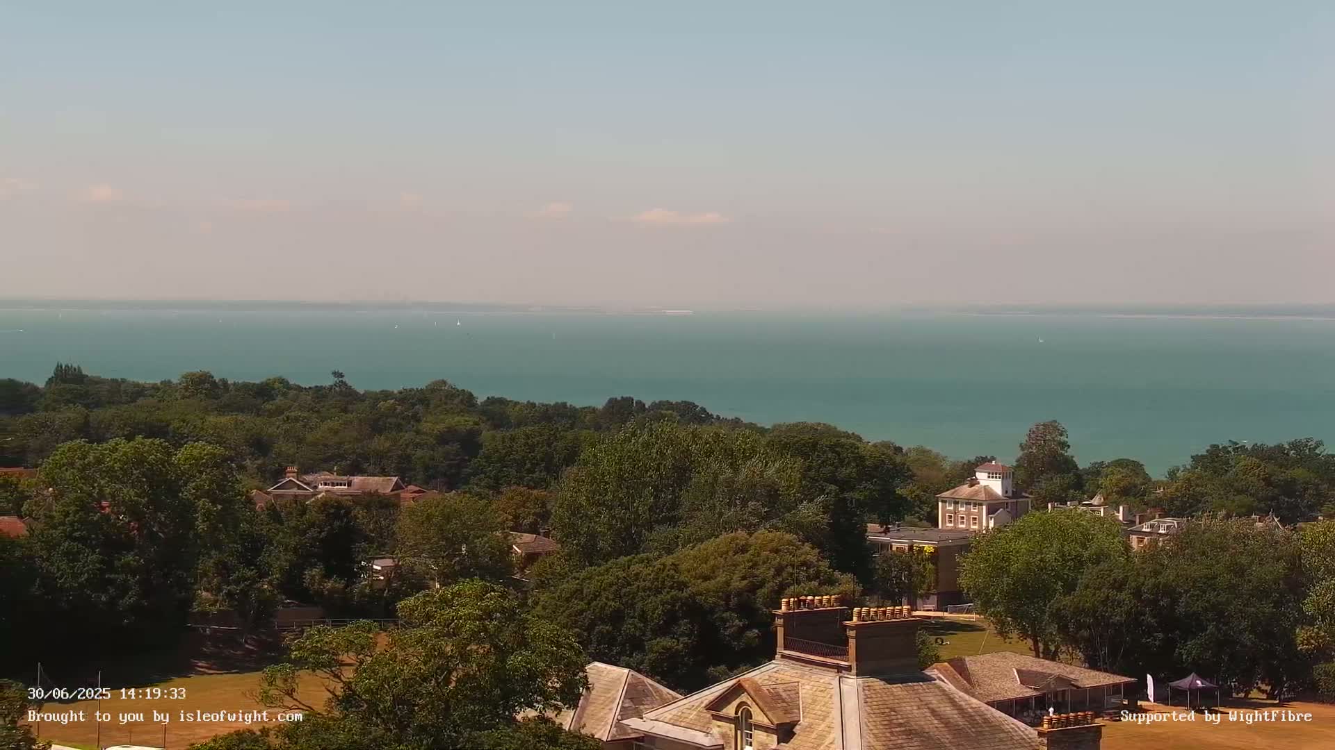 Portsmouth & Ryde City & The Solent Panaromic PTZ Live Cam - Ryde, Isle of Wight, South East, England, United Kingdom