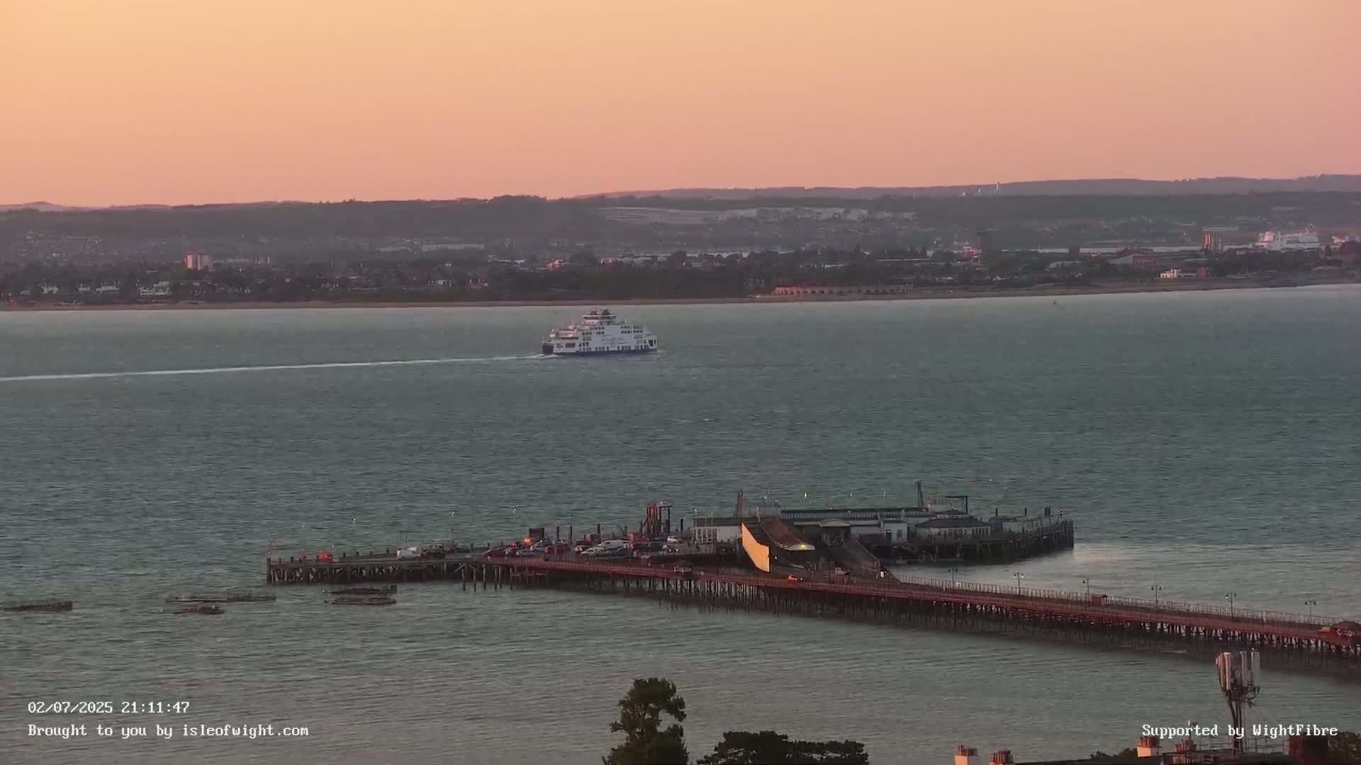 Portsmouth & Ryde City & The Solent Panaromic PTZ Live Cam - Ryde, Isle of Wight, South East, England, United Kingdom
