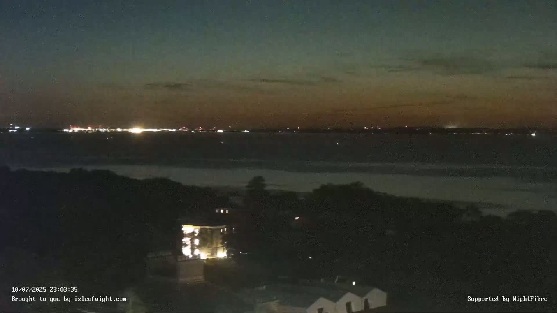 Portsmouth & Ryde City & The Solent Panaromic PTZ Live Cam - Ryde, Isle of Wight, South East, England, United Kingdom