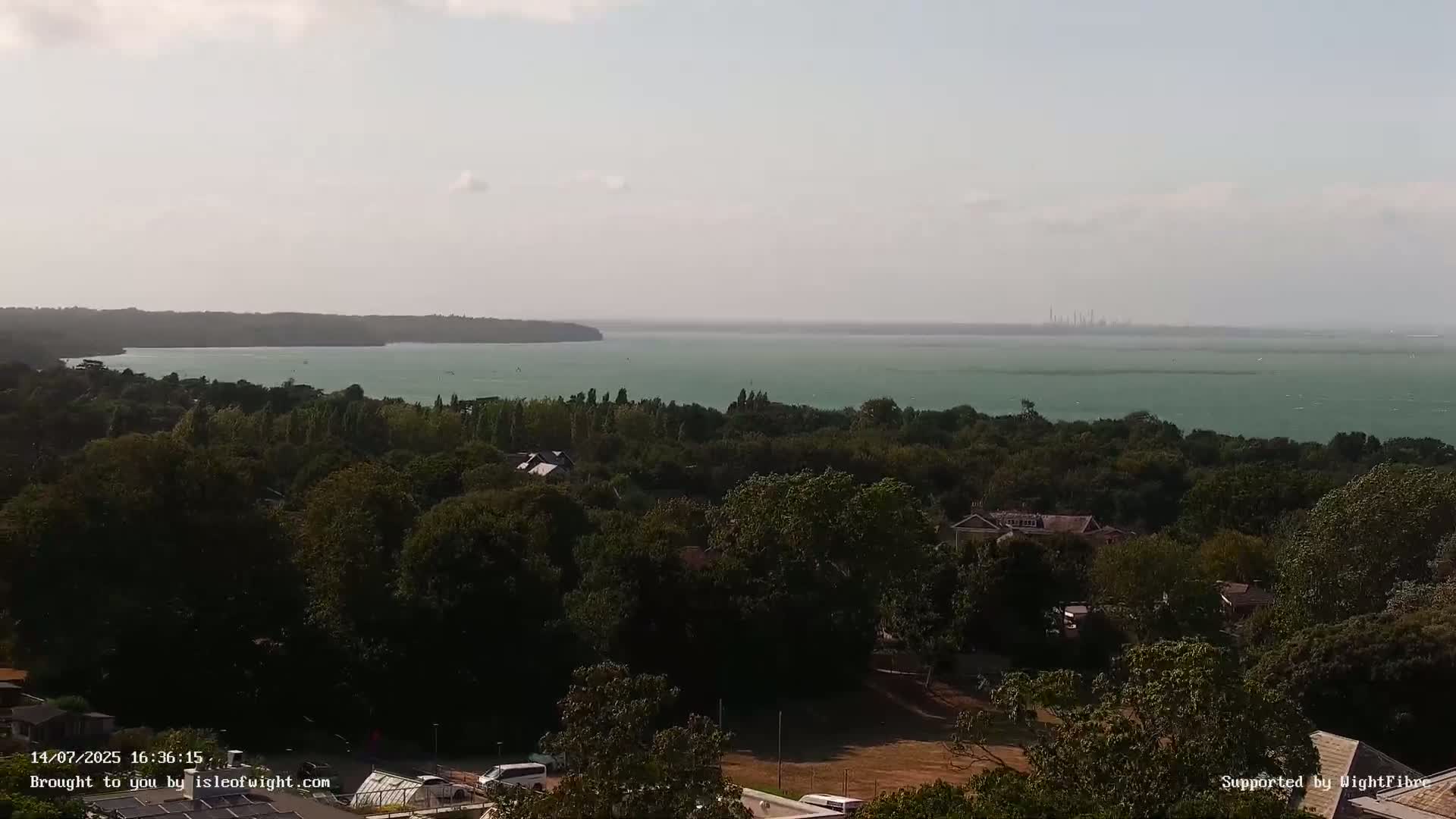 Portsmouth & Ryde City & The Solent Panaromic PTZ Live Cam - Ryde, Isle of Wight, South East, England, United Kingdom