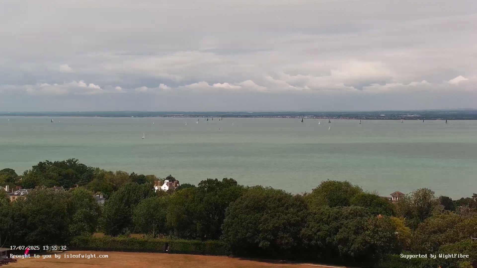 Portsmouth & Ryde City & The Solent Panaromic PTZ Live Cam - Ryde, Isle of Wight, South East, England, United Kingdom