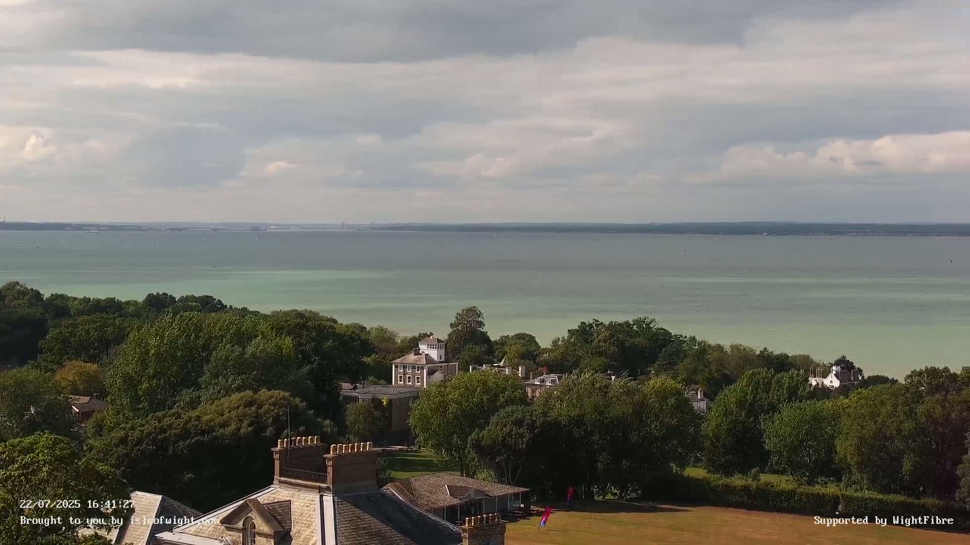 Portsmouth & Ryde City & The Solent Panaromic PTZ Live Cam - Ryde, Isle of Wight, South East, England, United Kingdom