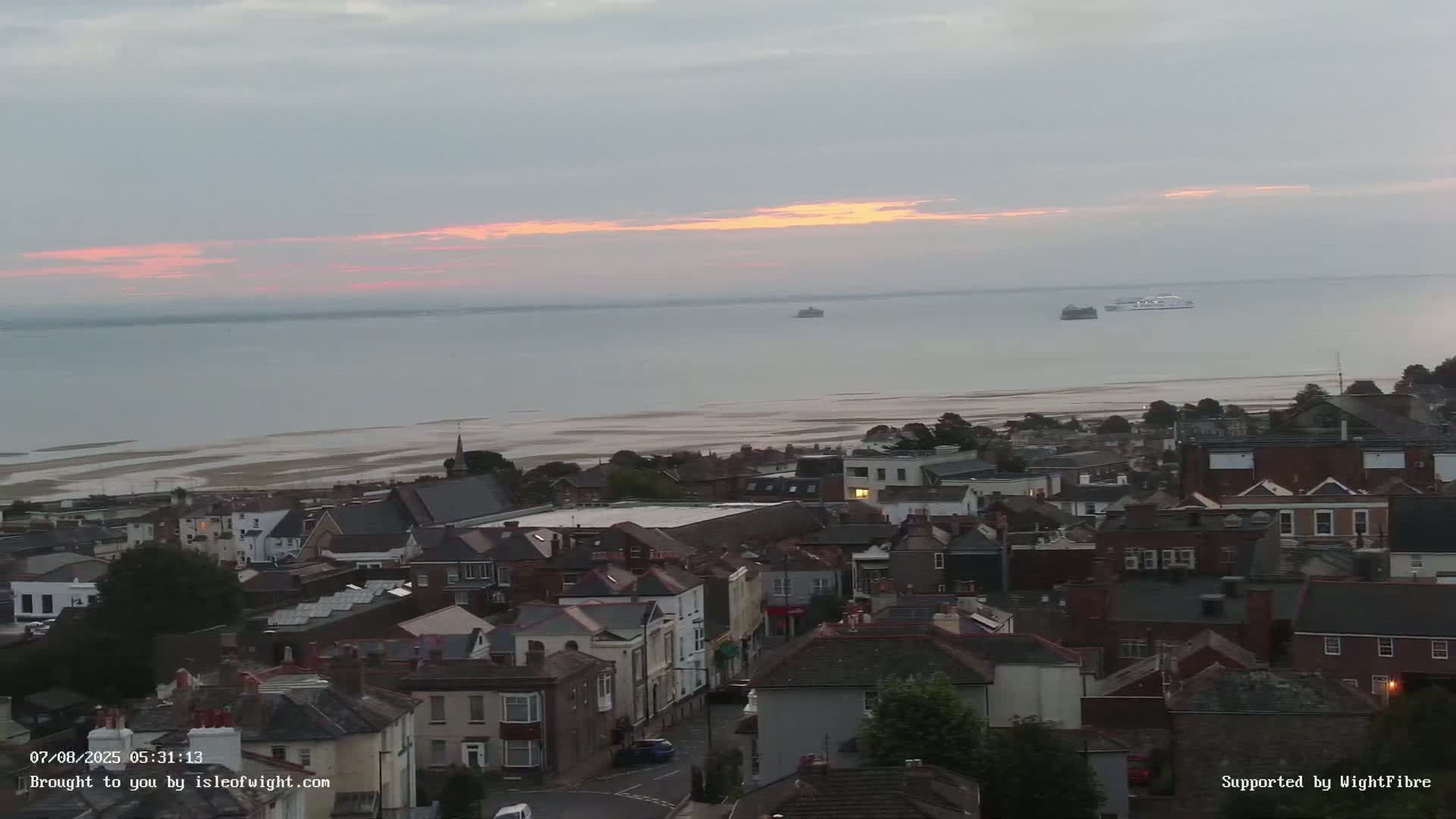 Portsmouth & Ryde City & The Solent Panaromic PTZ Live Cam - Ryde, Isle of Wight, South East, England, United Kingdom