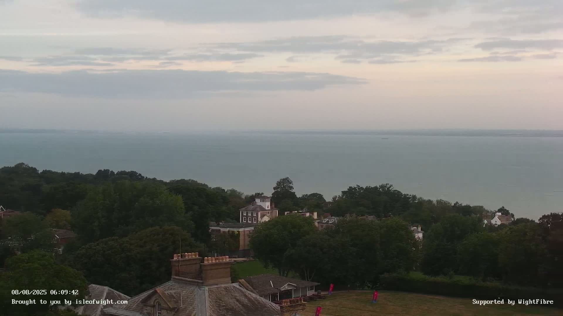 Portsmouth & Ryde City & The Solent Panaromic PTZ Live Cam - Ryde, Isle of Wight, South East, England, United Kingdom