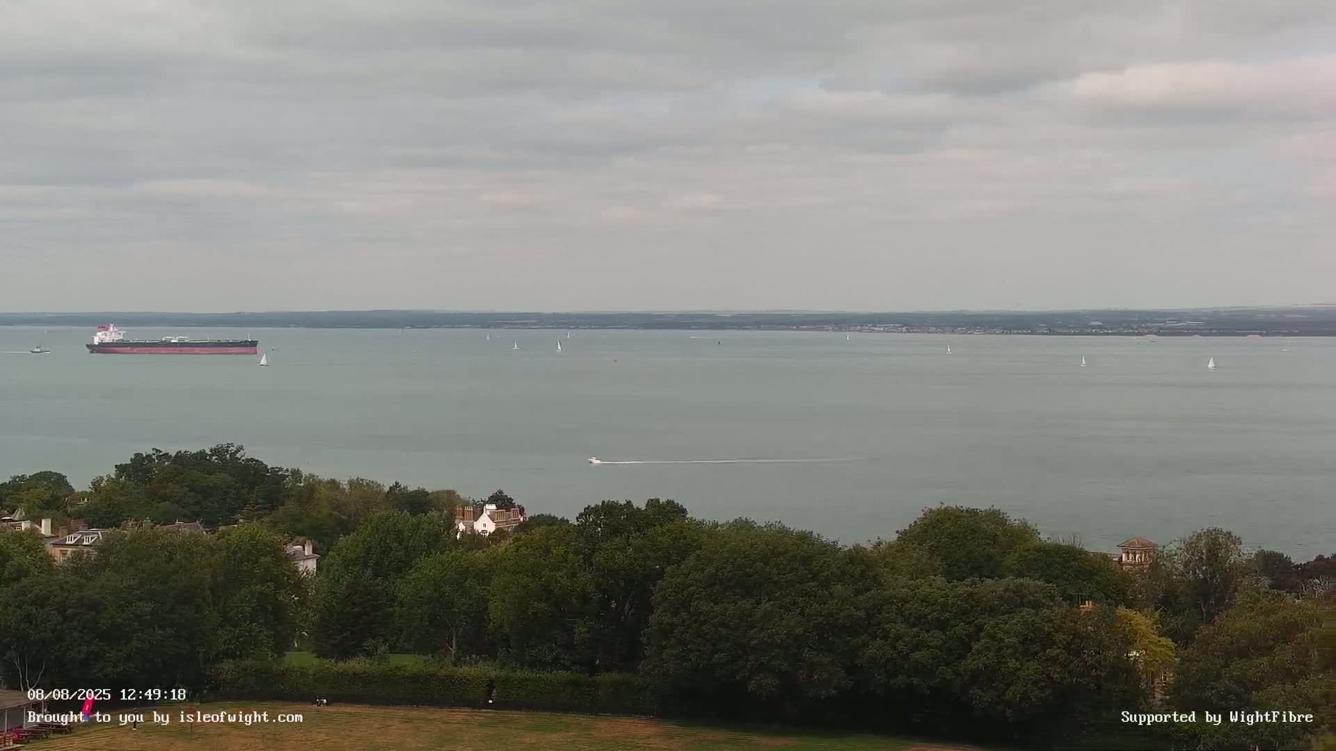Portsmouth & Ryde City & The Solent Panaromic PTZ Live Cam - Ryde, Isle of Wight, South East, England, United Kingdom