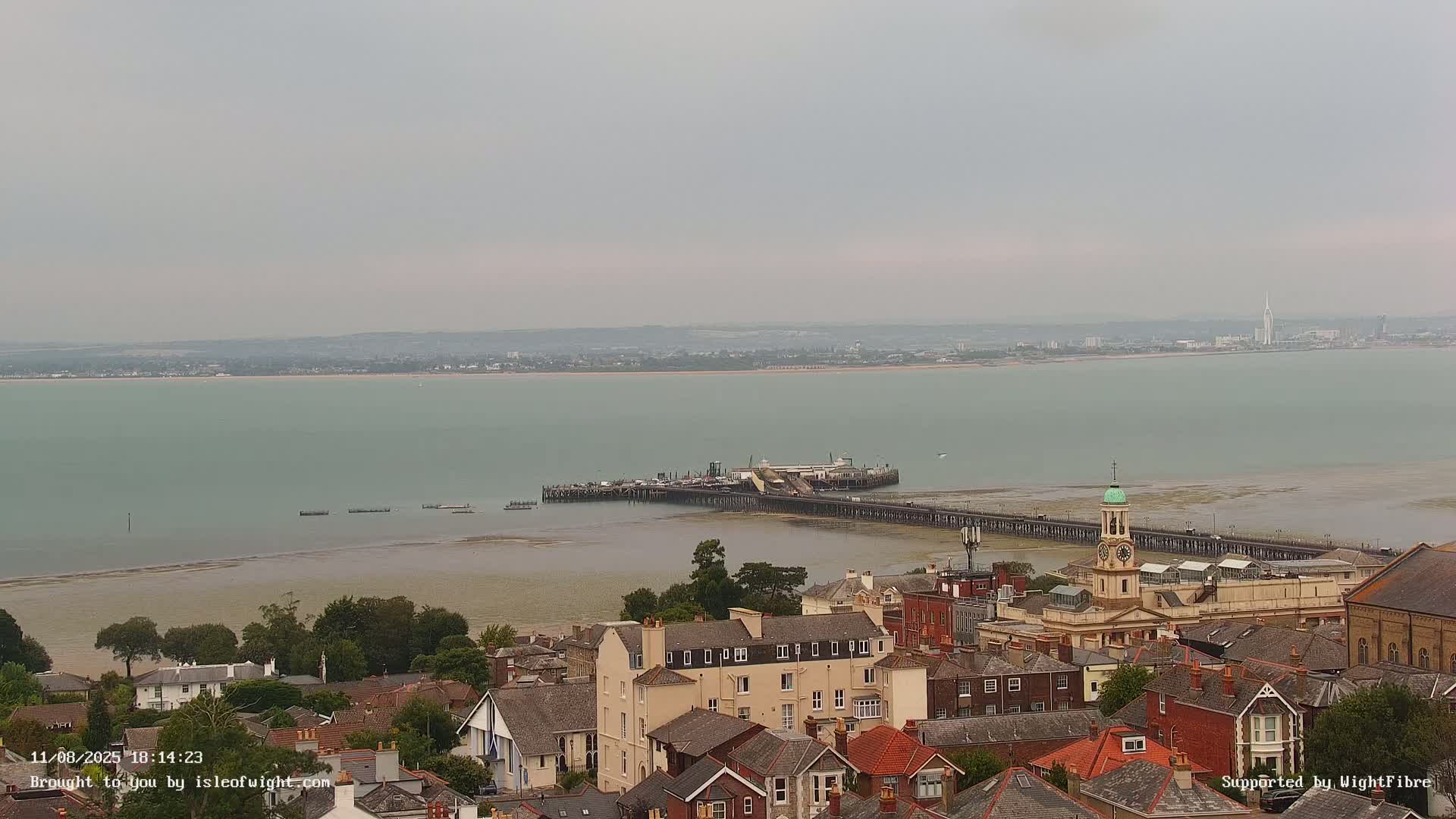 Portsmouth & Ryde City & The Solent Panaromic PTZ Live Cam - Ryde, Isle of Wight, South East, England, United Kingdom