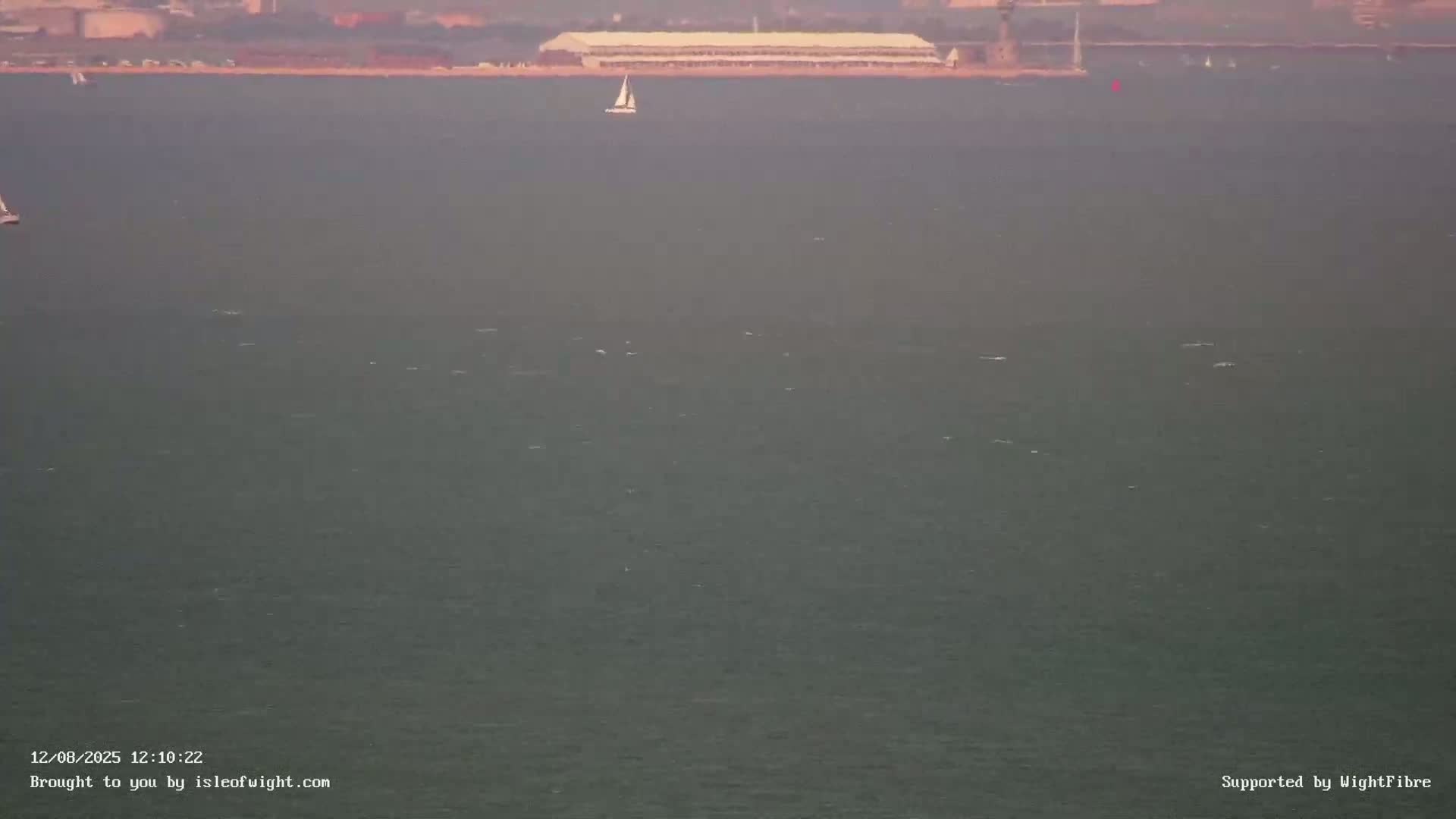 Portsmouth & Ryde City & The Solent Panaromic PTZ Live Cam - Ryde, Isle of Wight, South East, England, United Kingdom
