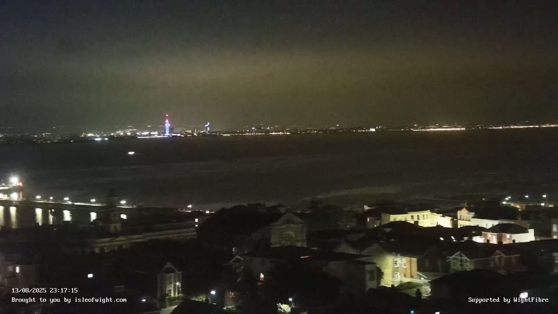 Portsmouth & Ryde City & The Solent Panaromic PTZ Live Cam - Ryde, Isle of Wight, South East, England, United Kingdom