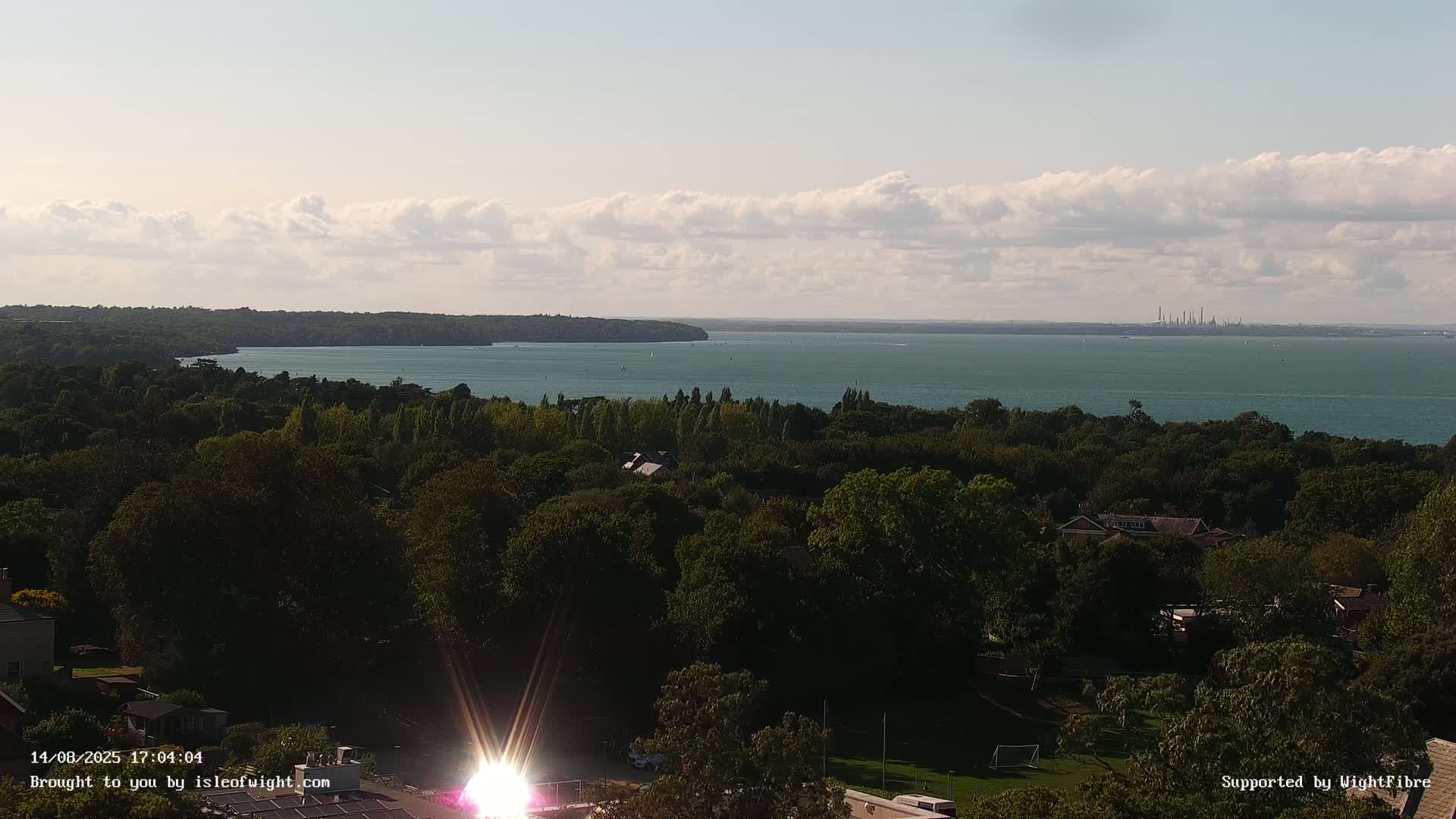 Portsmouth & Ryde City & The Solent Panaromic PTZ Live Cam - Ryde, Isle of Wight, South East, England, United Kingdom
