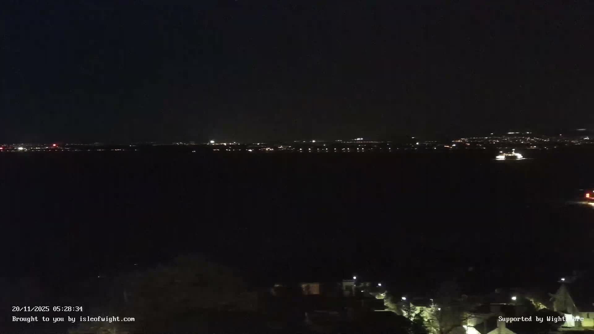 Portsmouth & Ryde City & The Solent Panaromic PTZ Live Cam - Ryde, Isle of Wight, South East, England, United Kingdom