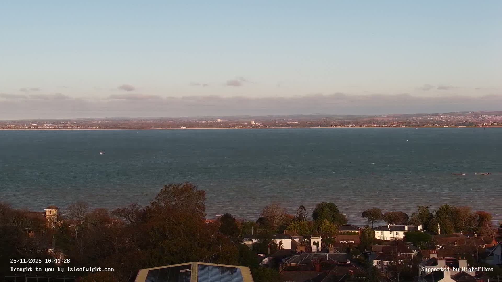 Portsmouth & Ryde City & The Solent Panaromic PTZ Live Cam - Ryde, Isle of Wight, South East, England, United Kingdom