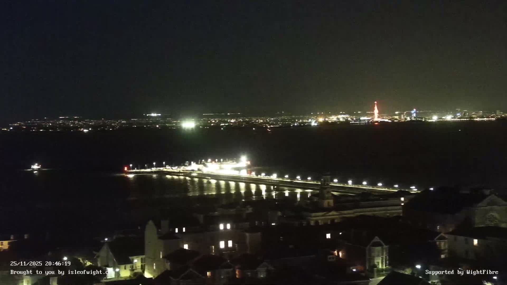 Portsmouth & Ryde City & The Solent Panaromic PTZ Live Cam - Ryde, Isle of Wight, South East, England, United Kingdom