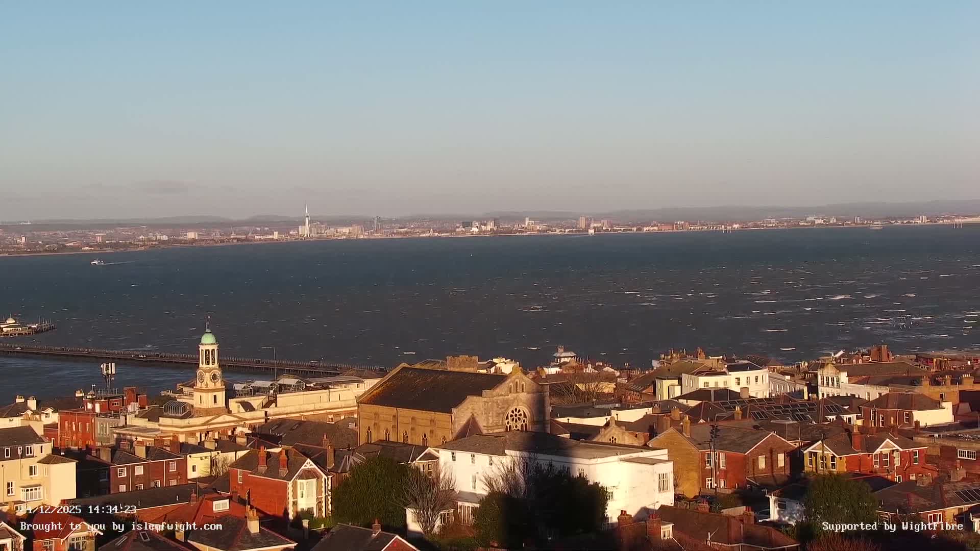 Portsmouth & Ryde City & The Solent Panaromic PTZ Live Cam - Ryde, Isle of Wight, South East, England, United Kingdom