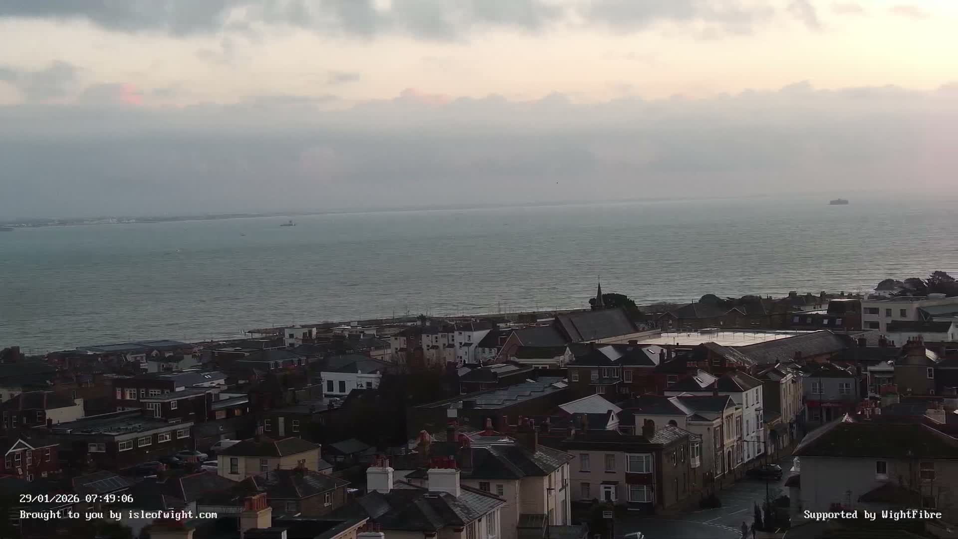 Portsmouth & Ryde City & The Solent Panaromic PTZ Live Cam - Ryde, Isle of Wight, South East, England, United Kingdom