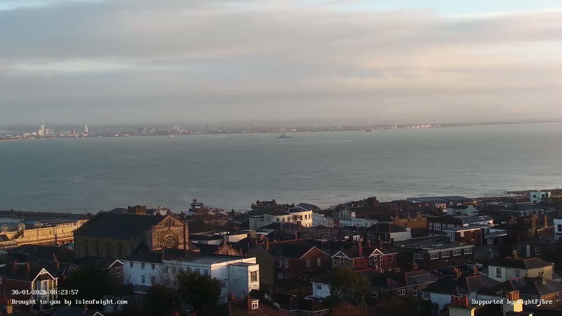 Portsmouth & Ryde City & The Solent Panaromic PTZ Live Cam - Ryde, Isle of Wight, South East, England, United Kingdom