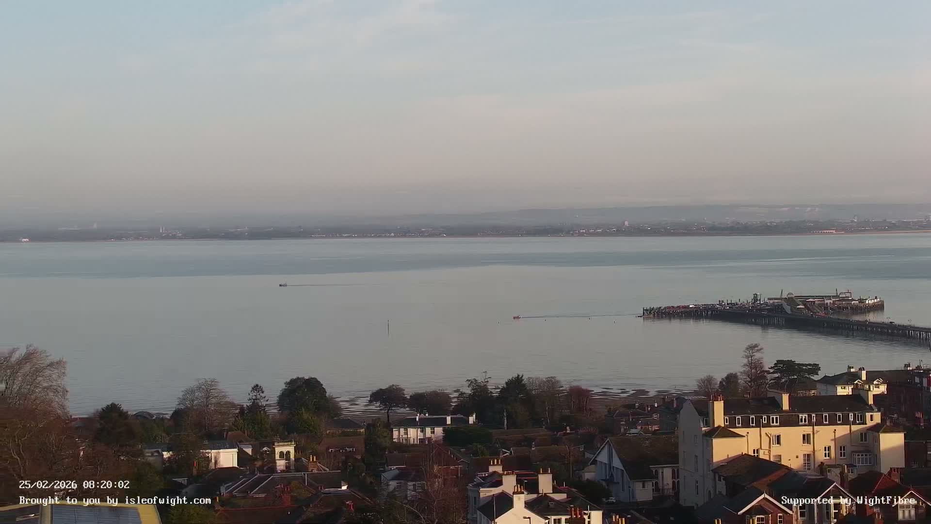 Portsmouth & Ryde City & The Solent Panaromic PTZ Live Cam - Ryde, Isle of Wight, South East, England, United Kingdom