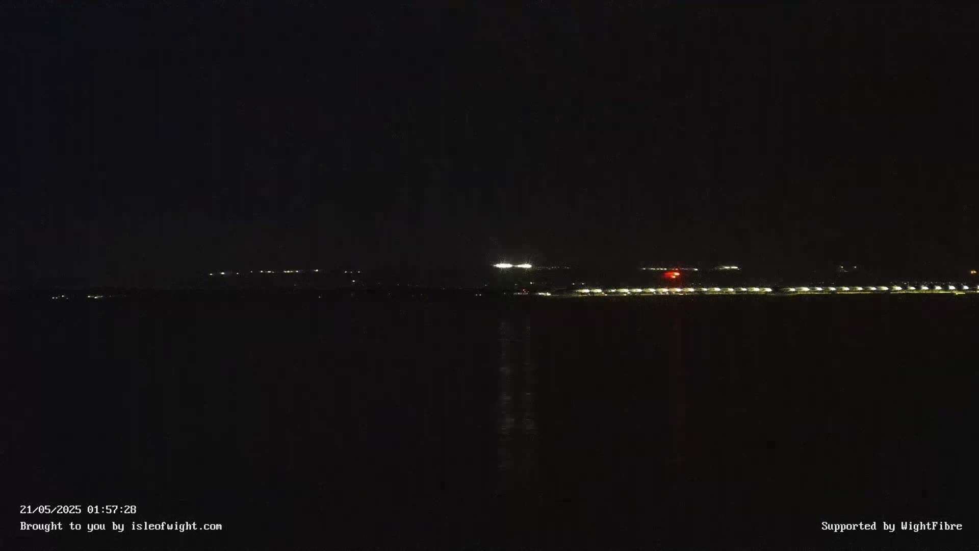 Cowes Port, Cruise/ Ferry Ship Shipspotting in The Solent & Southampton Coast Panaromic PTZ Live Cam - Cowes , Isle of Wight, South East, England, United Kingdom