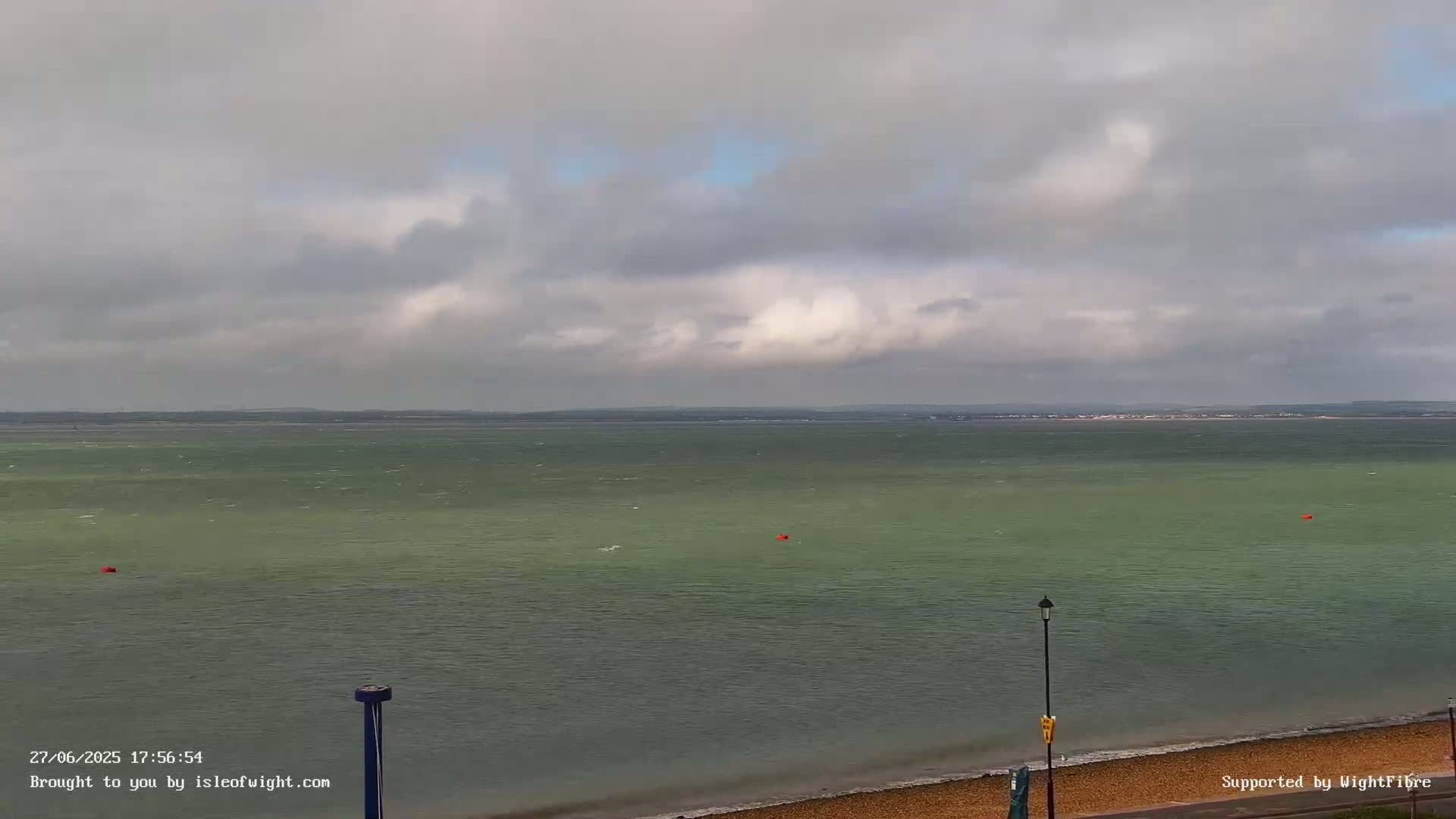 Cowes Port, Cruise/ Ferry Ship Shipspotting in The Solent & Southampton Coast Panaromic PTZ Live Cam - Cowes , Isle of Wight, South East, England, United Kingdom