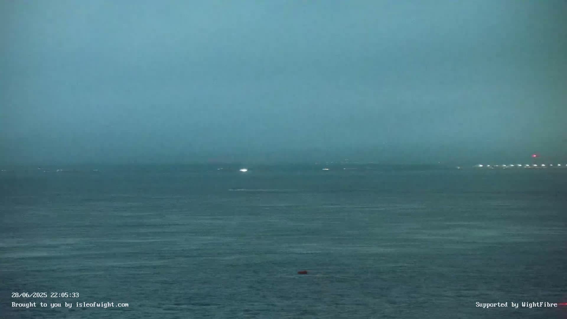 Cowes Port, Cruise/ Ferry Ship Shipspotting in The Solent & Southampton Coast Panaromic PTZ Live Cam - Cowes , Isle of Wight, South East, England, United Kingdom