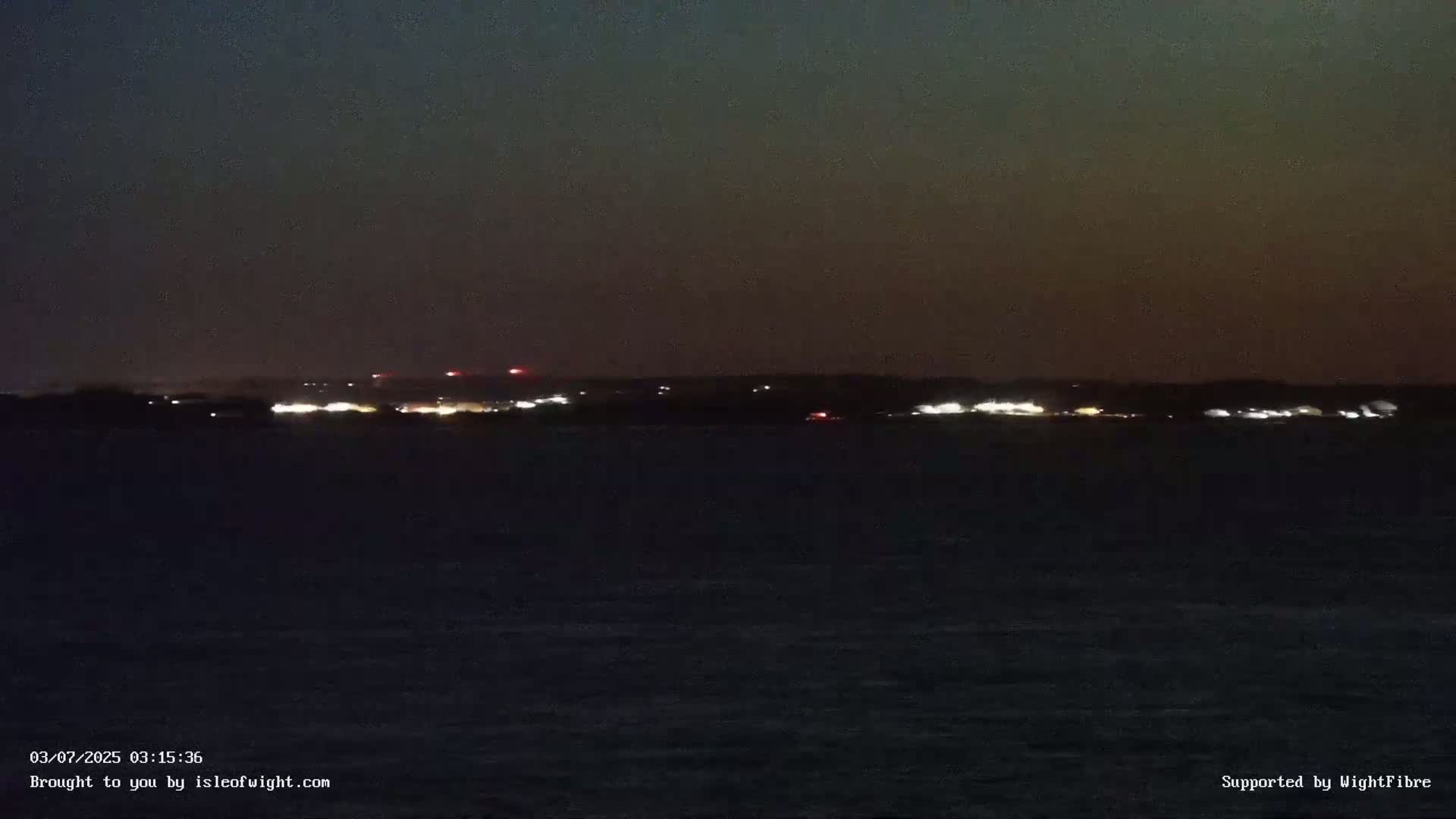 Cowes Port, Cruise/ Ferry Ship Shipspotting in The Solent & Southampton Coast Panaromic PTZ Live Cam - Cowes , Isle of Wight, South East, England, United Kingdom