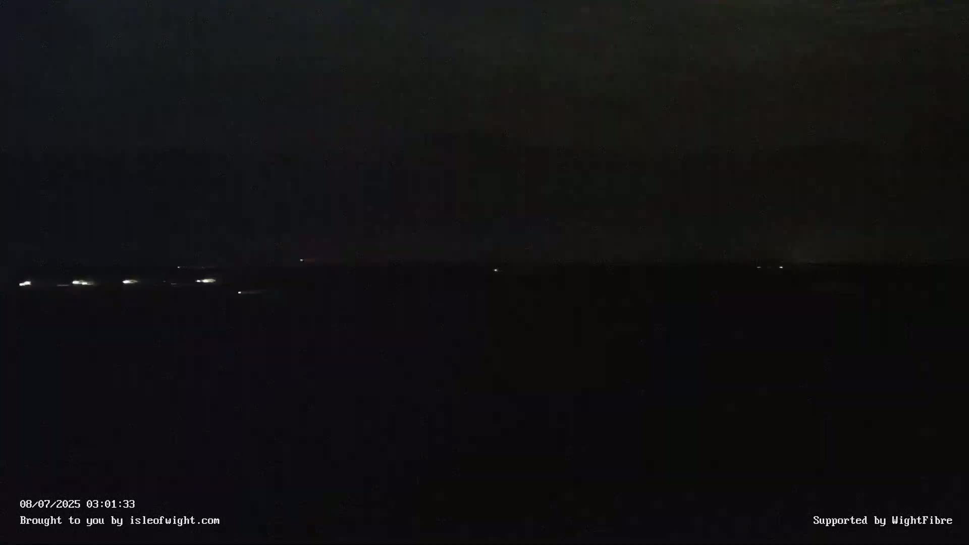Cowes Port, Cruise/ Ferry Ship Shipspotting in The Solent & Southampton Coast Panaromic PTZ Live Cam - Cowes , Isle of Wight, South East, England, United Kingdom