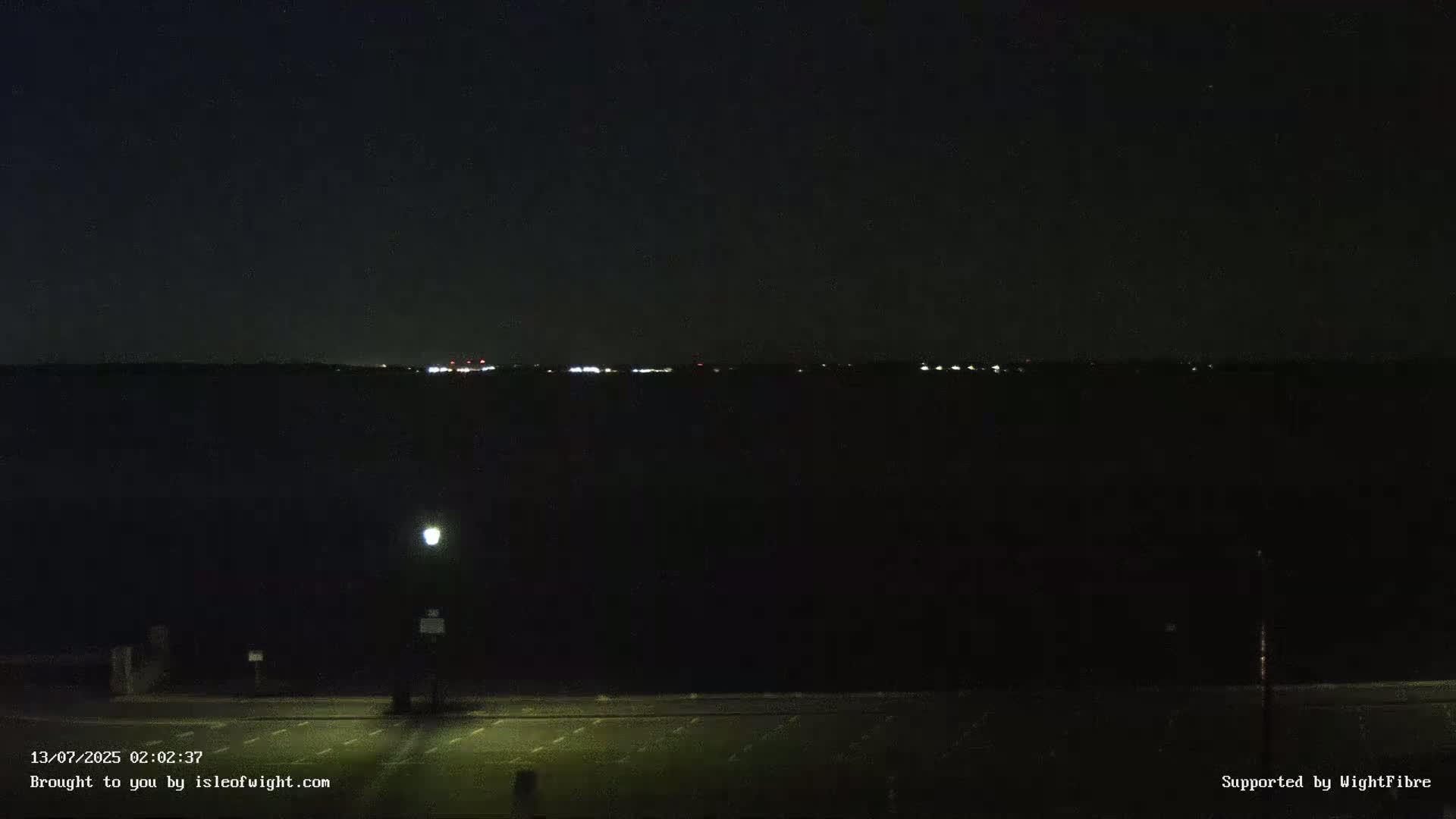 Cowes Port, Cruise/ Ferry Ship Shipspotting in The Solent & Southampton Coast Panaromic PTZ Live Cam - Cowes , Isle of Wight, South East, England, United Kingdom