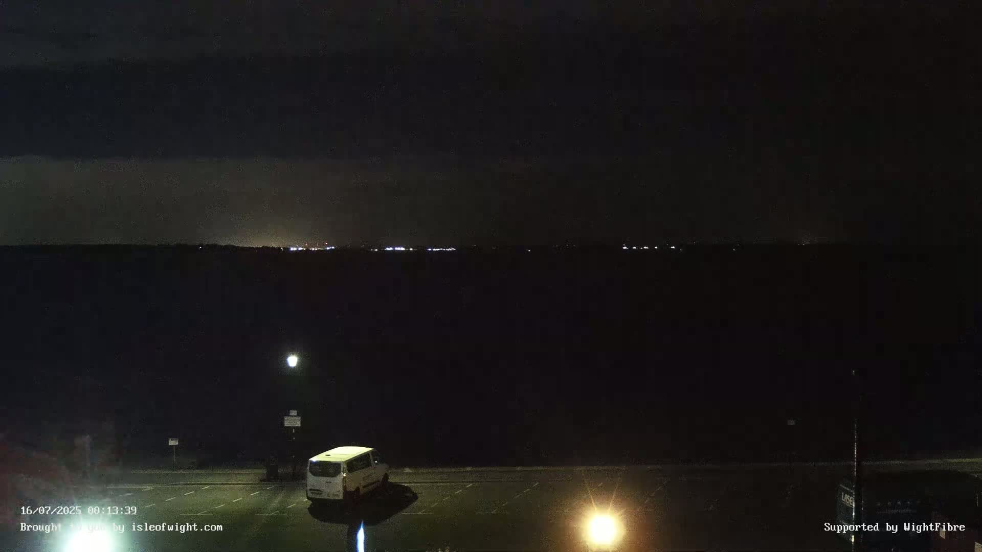 Cowes Port, Cruise/ Ferry Ship Shipspotting in The Solent & Southampton Coast Panaromic PTZ Live Cam - Cowes , Isle of Wight, South East, England, United Kingdom