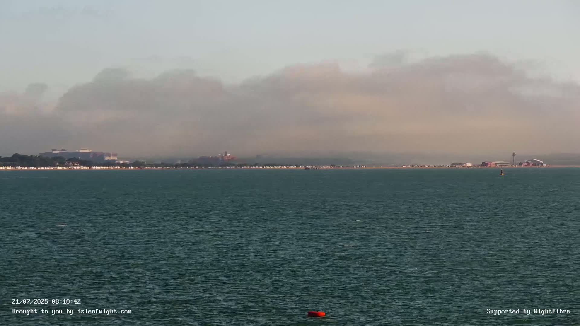 Cowes Port, Cruise/ Ferry Ship Shipspotting in The Solent & Southampton Coast Panaromic PTZ Live Cam - Cowes , Isle of Wight, South East, England, United Kingdom