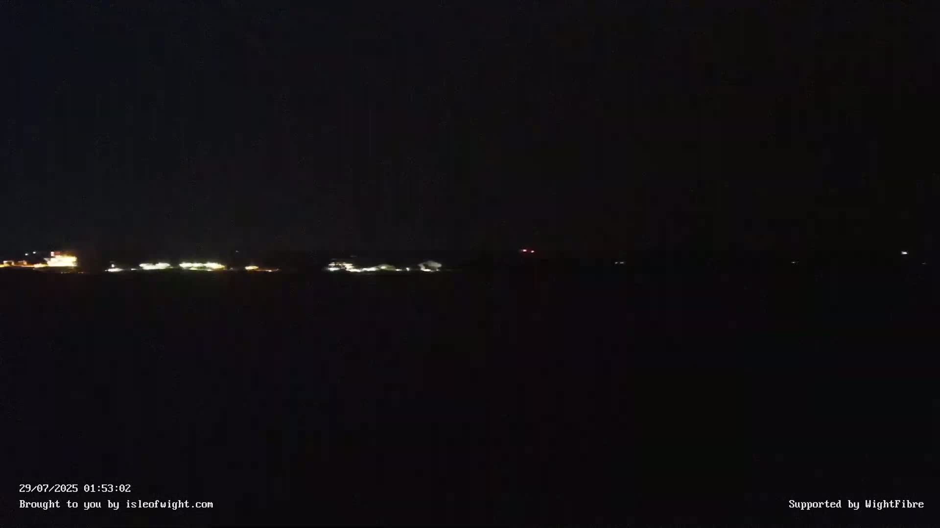 Cowes Port, Cruise/ Ferry Ship Shipspotting in The Solent & Southampton Coast Panaromic PTZ Live Cam - Cowes , Isle of Wight, South East, England, United Kingdom