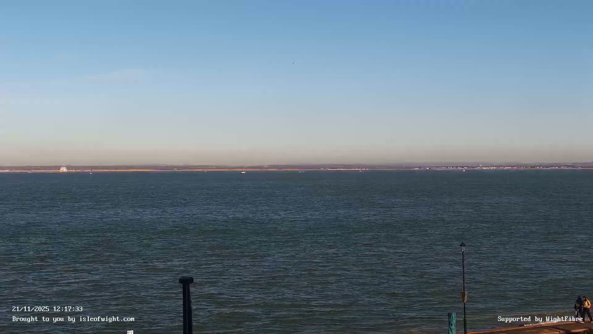 Cowes Port, Cruise/ Ferry Ship Shipspotting in The Solent & Southampton Coast Panaromic PTZ Live Cam - Cowes , Isle of Wight, South East, England, United Kingdom