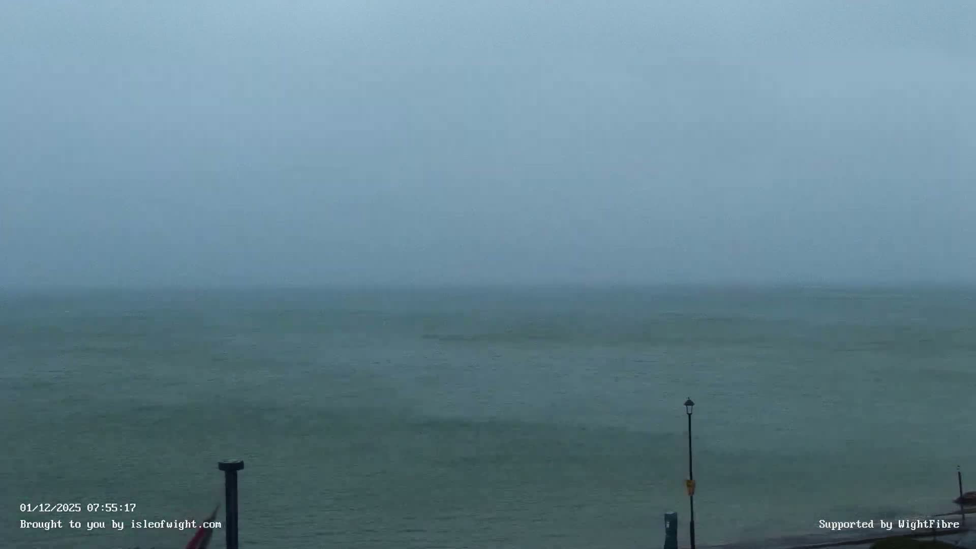 Cowes Port, Cruise/ Ferry Ship Shipspotting in The Solent & Southampton Coast Panaromic PTZ Live Cam - Cowes , Isle of Wight, South East, England, United Kingdom