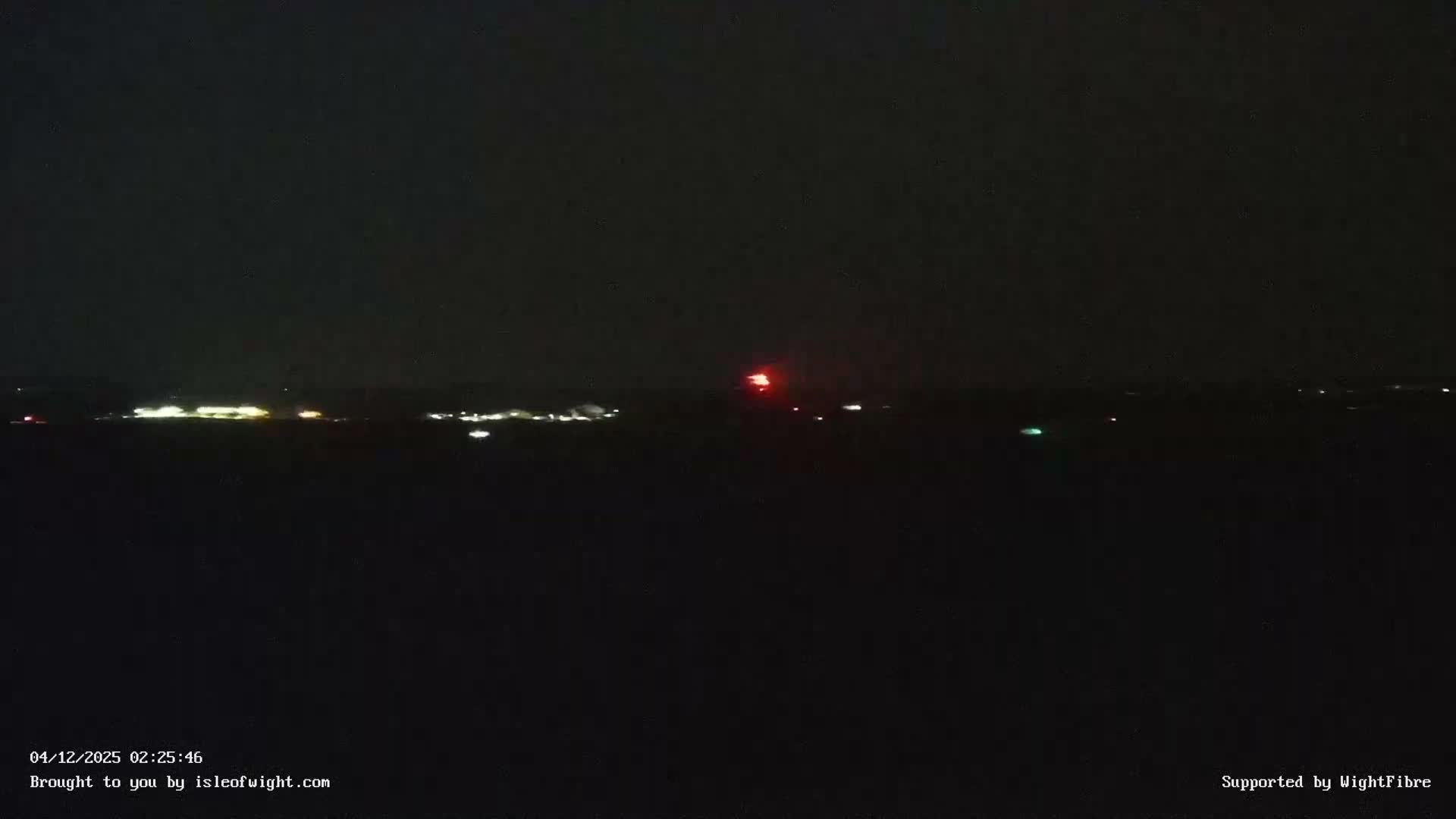 Cowes Port, Cruise/ Ferry Ship Shipspotting in The Solent & Southampton Coast Panaromic PTZ Live Cam - Cowes , Isle of Wight, South East, England, United Kingdom