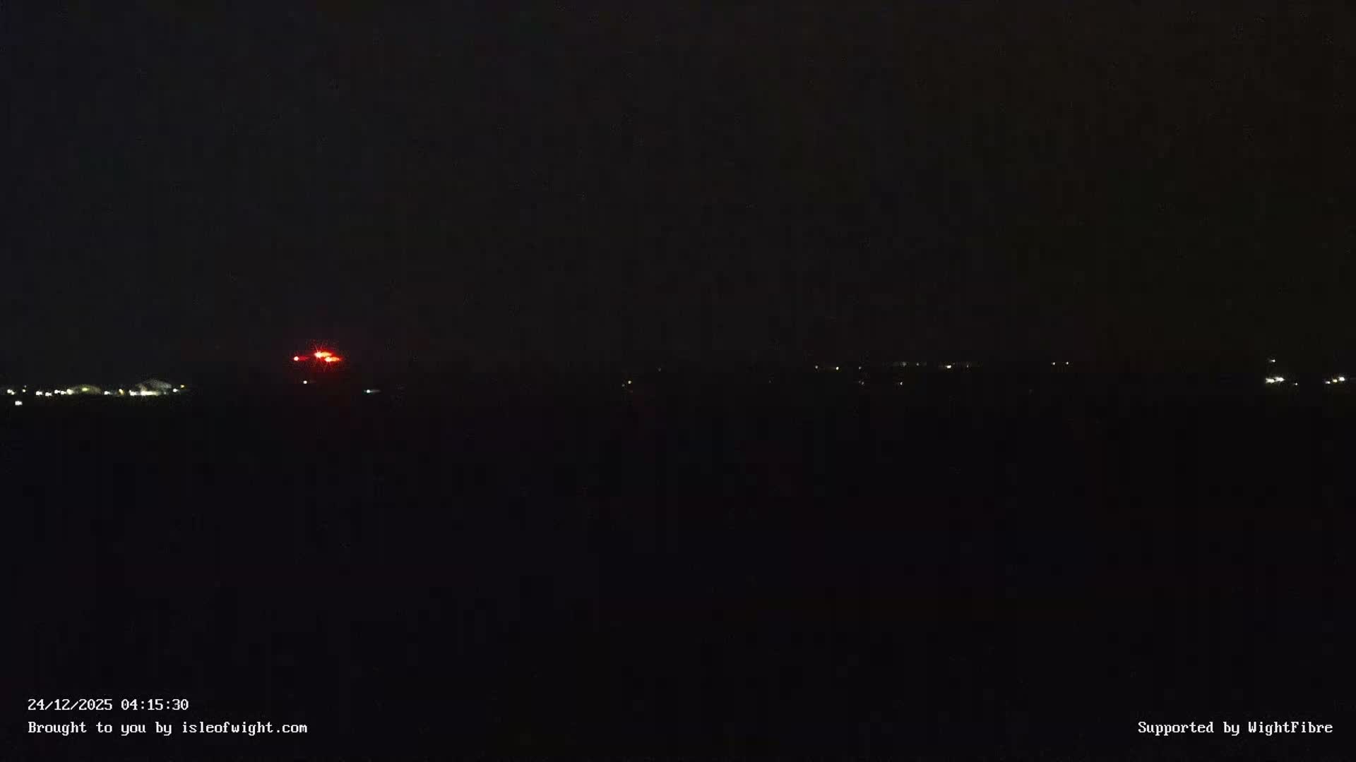 Cowes Port, Cruise/ Ferry Ship Shipspotting in The Solent & Southampton Coast Panaromic PTZ Live Cam - Cowes , Isle of Wight, South East, England, United Kingdom