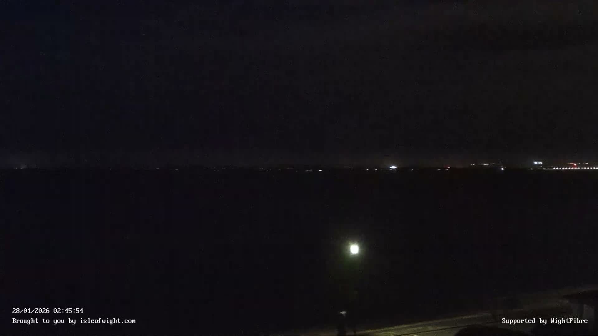 Cowes Port, Cruise/ Ferry Ship Shipspotting in The Solent & Southampton Coast Panaromic PTZ Live Cam - Cowes , Isle of Wight, South East, England, United Kingdom