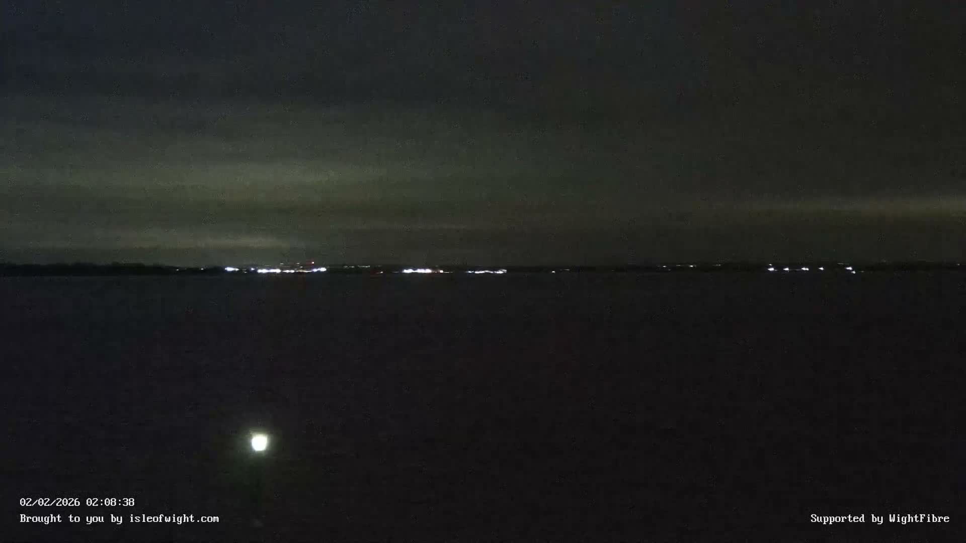 Cowes Port, Cruise/ Ferry Ship Shipspotting in The Solent & Southampton Coast Panaromic PTZ Live Cam - Cowes , Isle of Wight, South East, England, United Kingdom