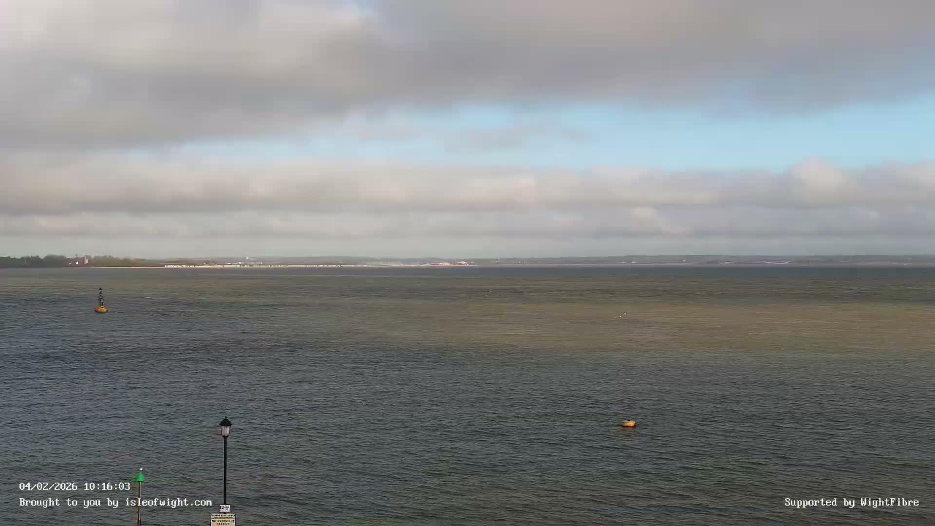 Cowes Port, Cruise/ Ferry Ship Shipspotting in The Solent & Southampton Coast Panaromic PTZ Live Cam - Cowes , Isle of Wight, South East, England, United Kingdom
