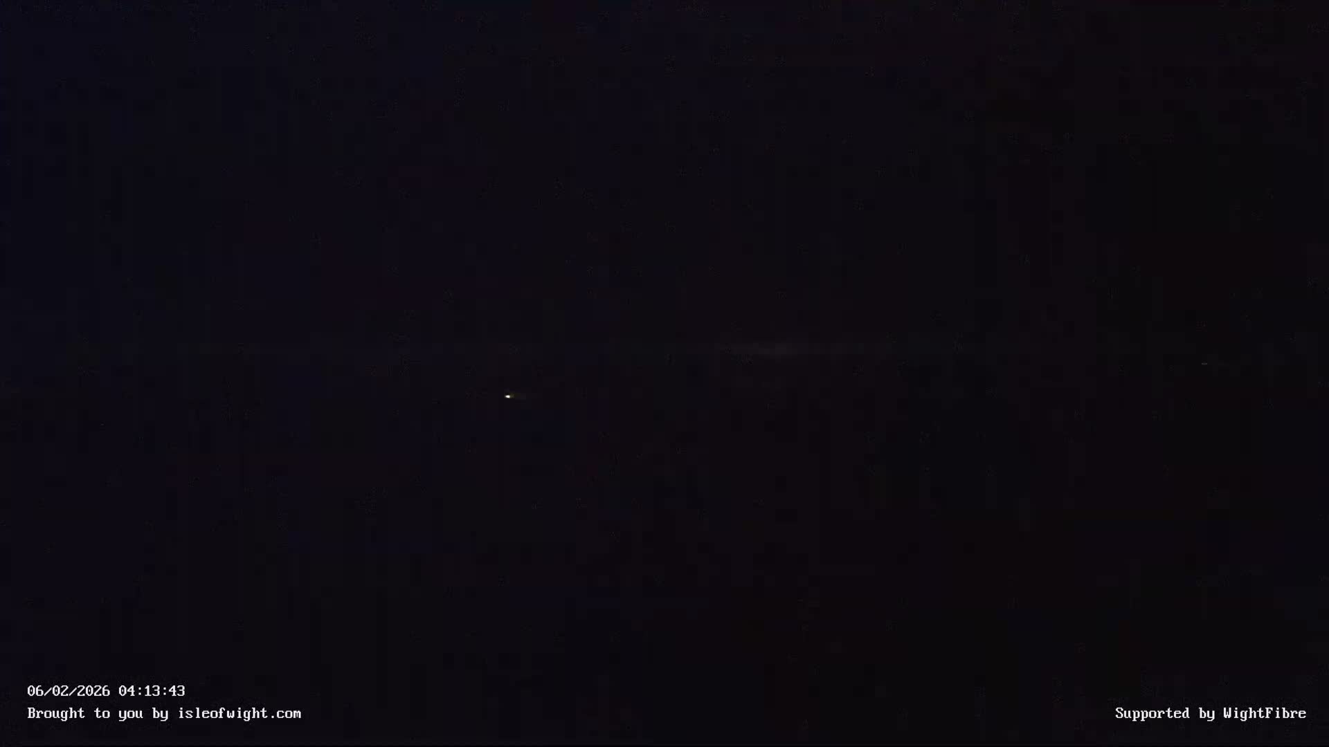 Cowes Port, Cruise/ Ferry Ship Shipspotting in The Solent & Southampton Coast Panaromic PTZ Live Cam - Cowes , Isle of Wight, South East, England, United Kingdom
