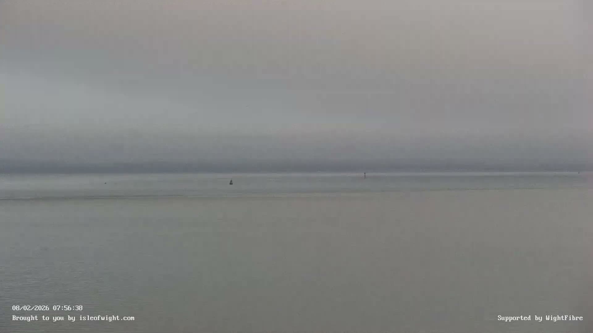 Cowes Port, Cruise/ Ferry Ship Shipspotting in The Solent & Southampton Coast Panaromic PTZ Live Cam - Cowes , Isle of Wight, South East, England, United Kingdom