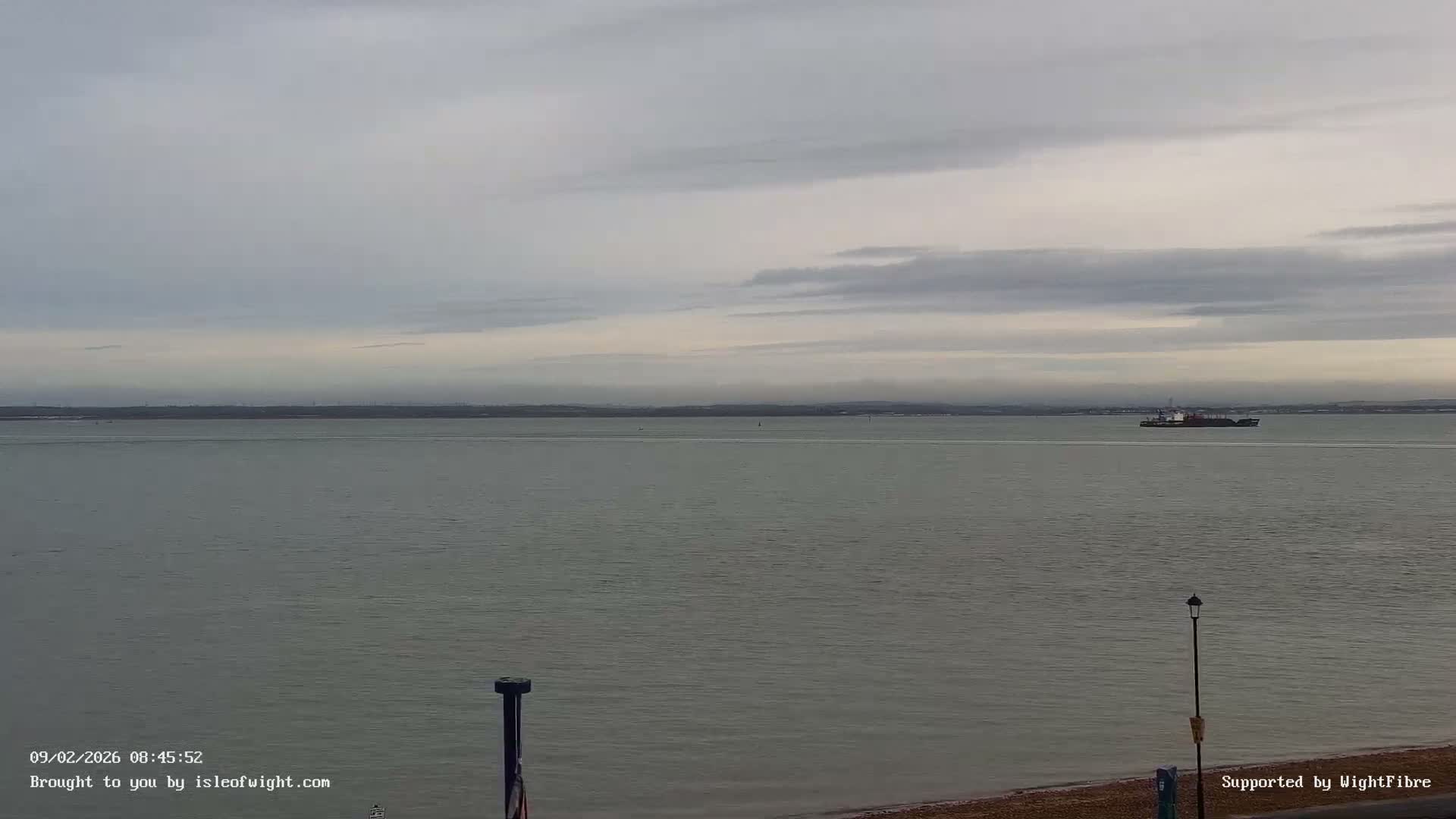 Cowes Port, Cruise/ Ferry Ship Shipspotting in The Solent & Southampton Coast Panaromic PTZ Live Cam - Cowes , Isle of Wight, South East, England, United Kingdom