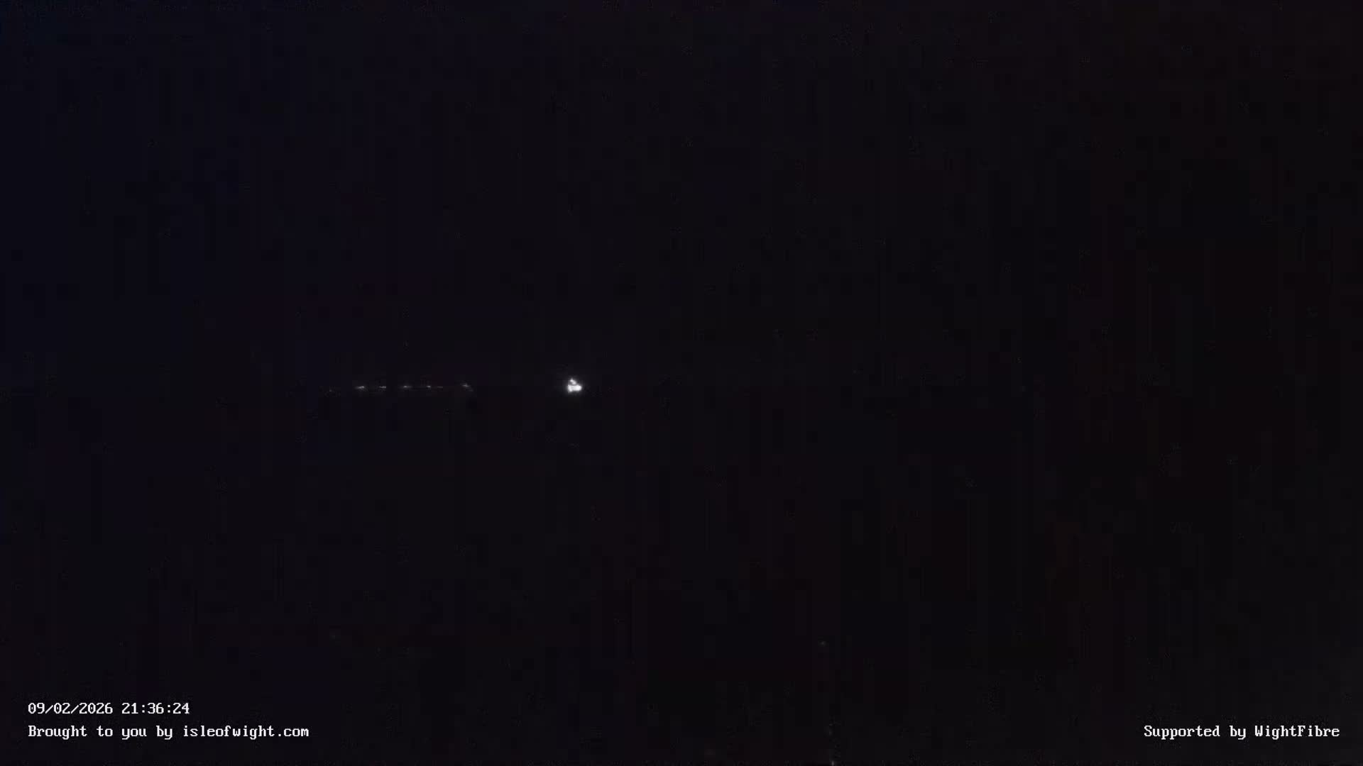Cowes Port, Cruise/ Ferry Ship Shipspotting in The Solent & Southampton Coast Panaromic PTZ Live Cam - Cowes , Isle of Wight, South East, England, United Kingdom