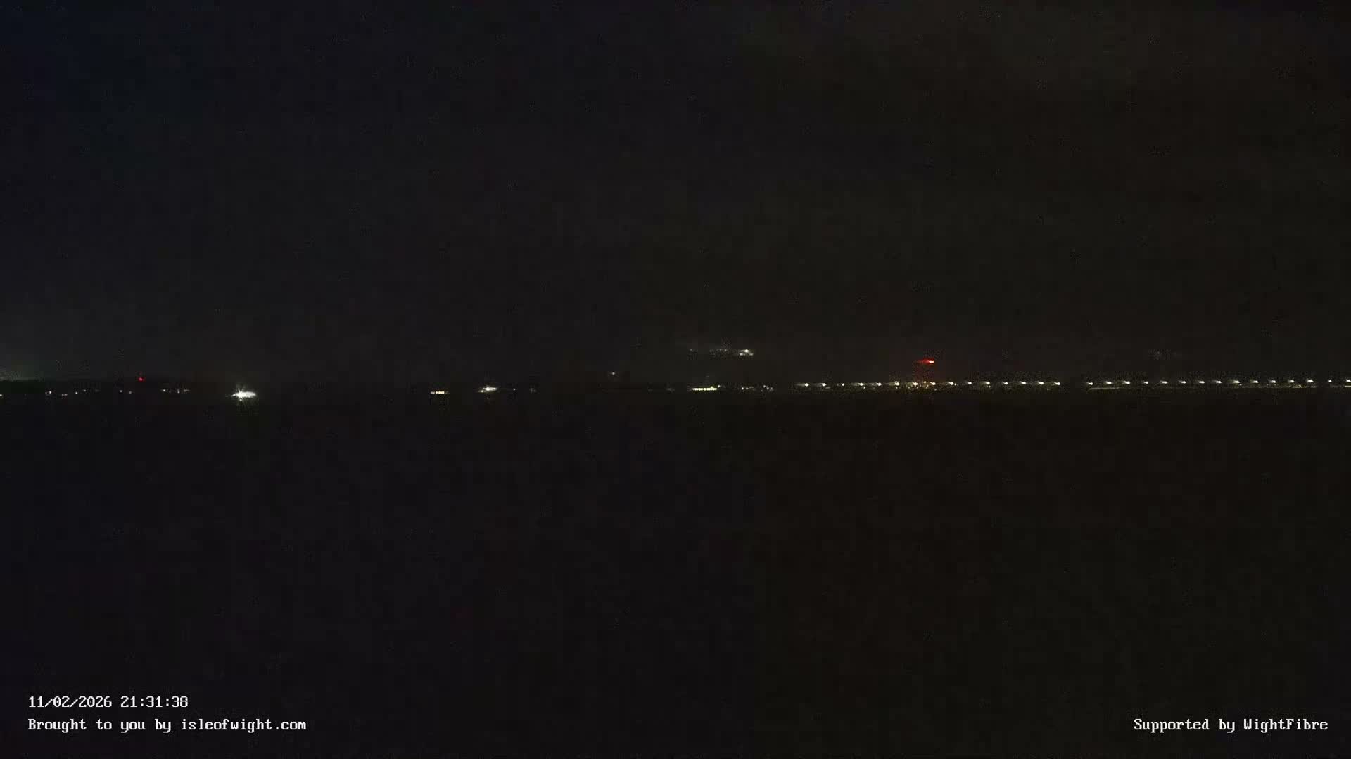 Cowes Port, Cruise/ Ferry Ship Shipspotting in The Solent & Southampton Coast Panaromic PTZ Live Cam - Cowes , Isle of Wight, South East, England, United Kingdom