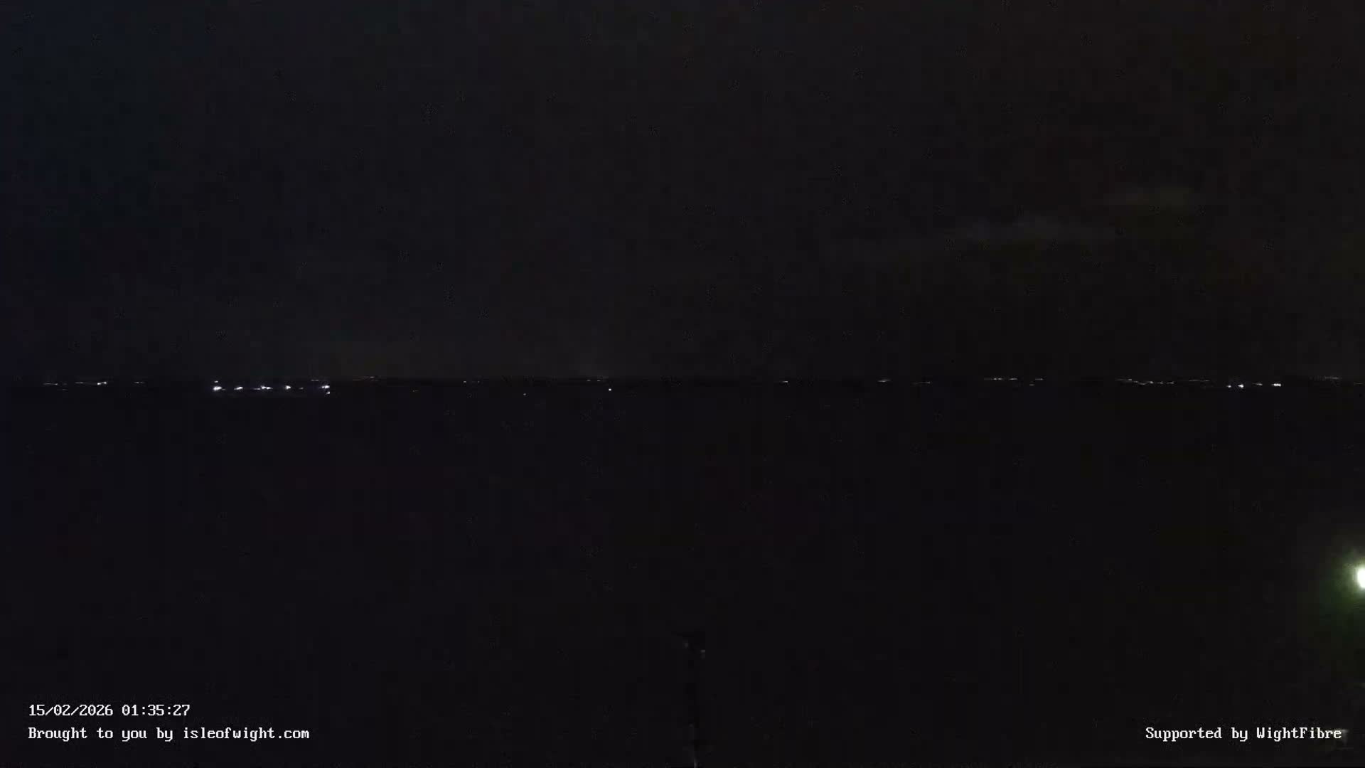Cowes Port, Cruise/ Ferry Ship Shipspotting in The Solent & Southampton Coast Panaromic PTZ Live Cam - Cowes , Isle of Wight, South East, England, United Kingdom