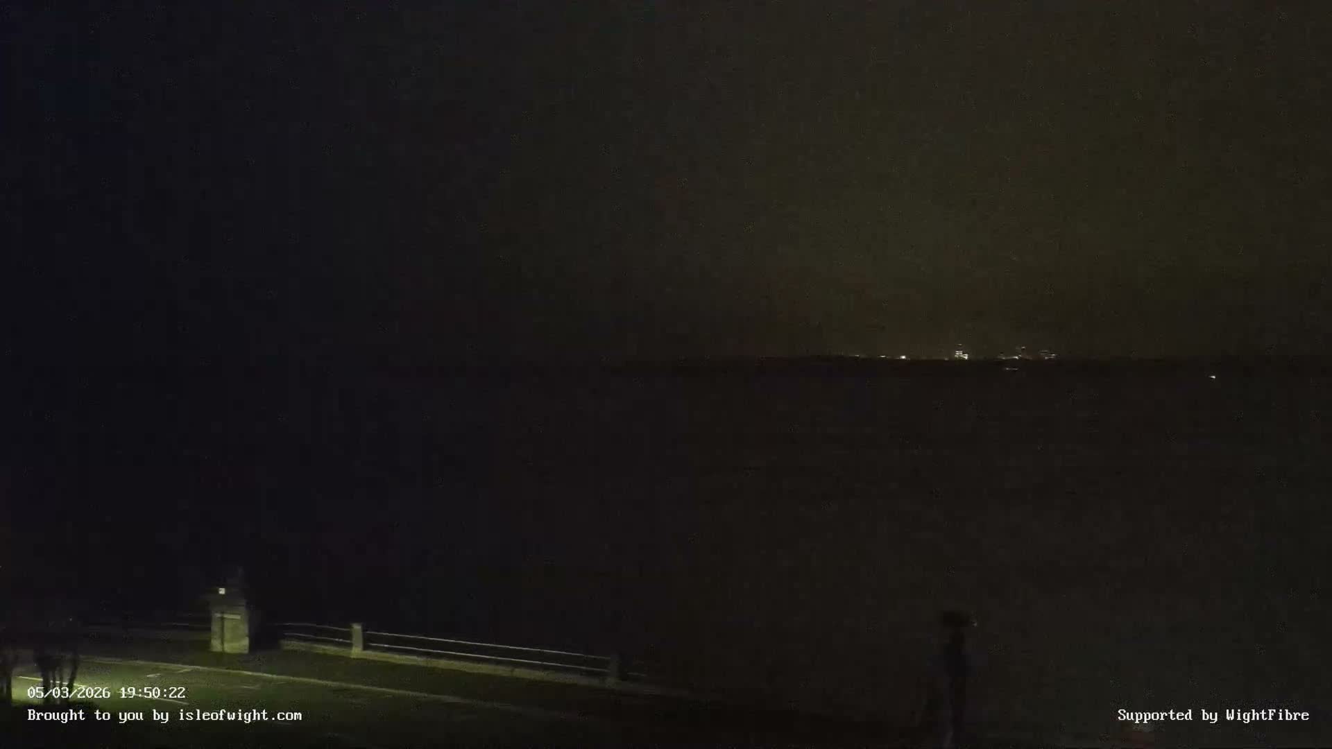 Cowes Port, Cruise/ Ferry Ship Shipspotting in The Solent & Southampton Coast Panaromic PTZ Live Cam - Cowes , Isle of Wight, South East, England, United Kingdom
